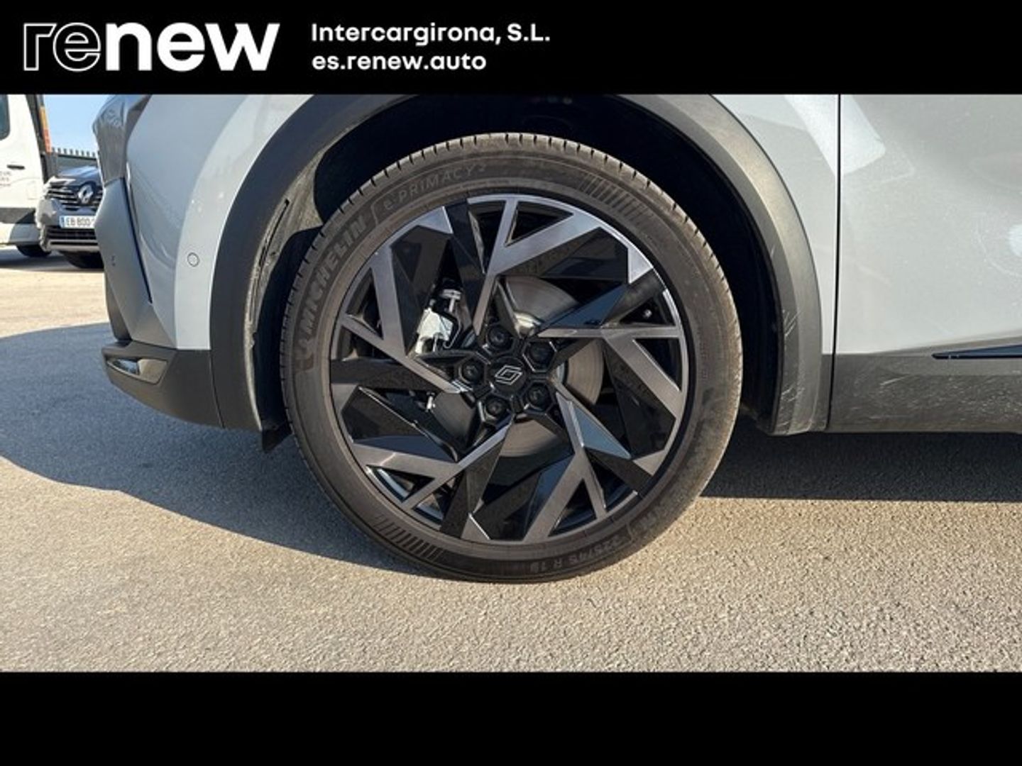 Renault Symbioz Esprit Alpine E-Tech 107 kW (145 CV) Gris All Terrain / Pick-up