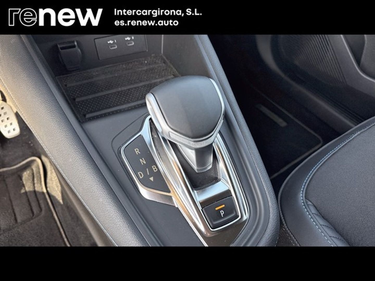 Renault Symbioz Esprit Alpine E-Tech 107 kW (145 CV) Gris All Terrain / Pick-up