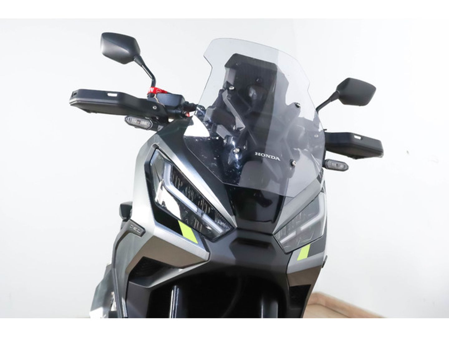 Honda ADV750 Gris Motorcycle