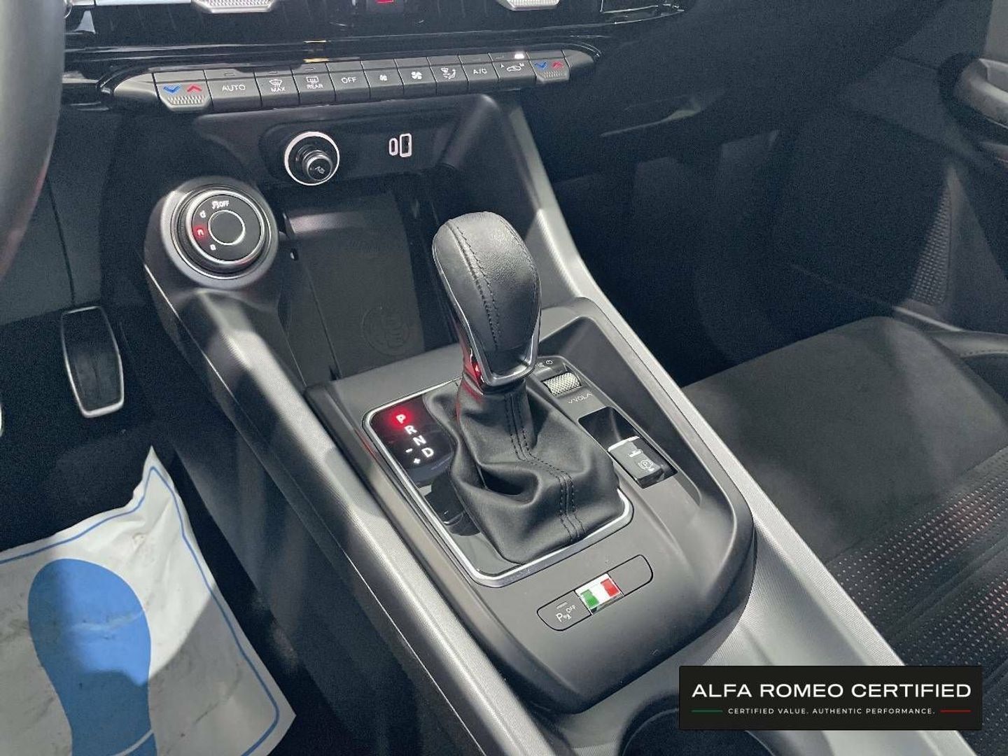 Alfa Romeo Tonale 1.5 MHEV Speciale FWD Auto 96 kW (130 CV) Gris All Terrain / Pick-up