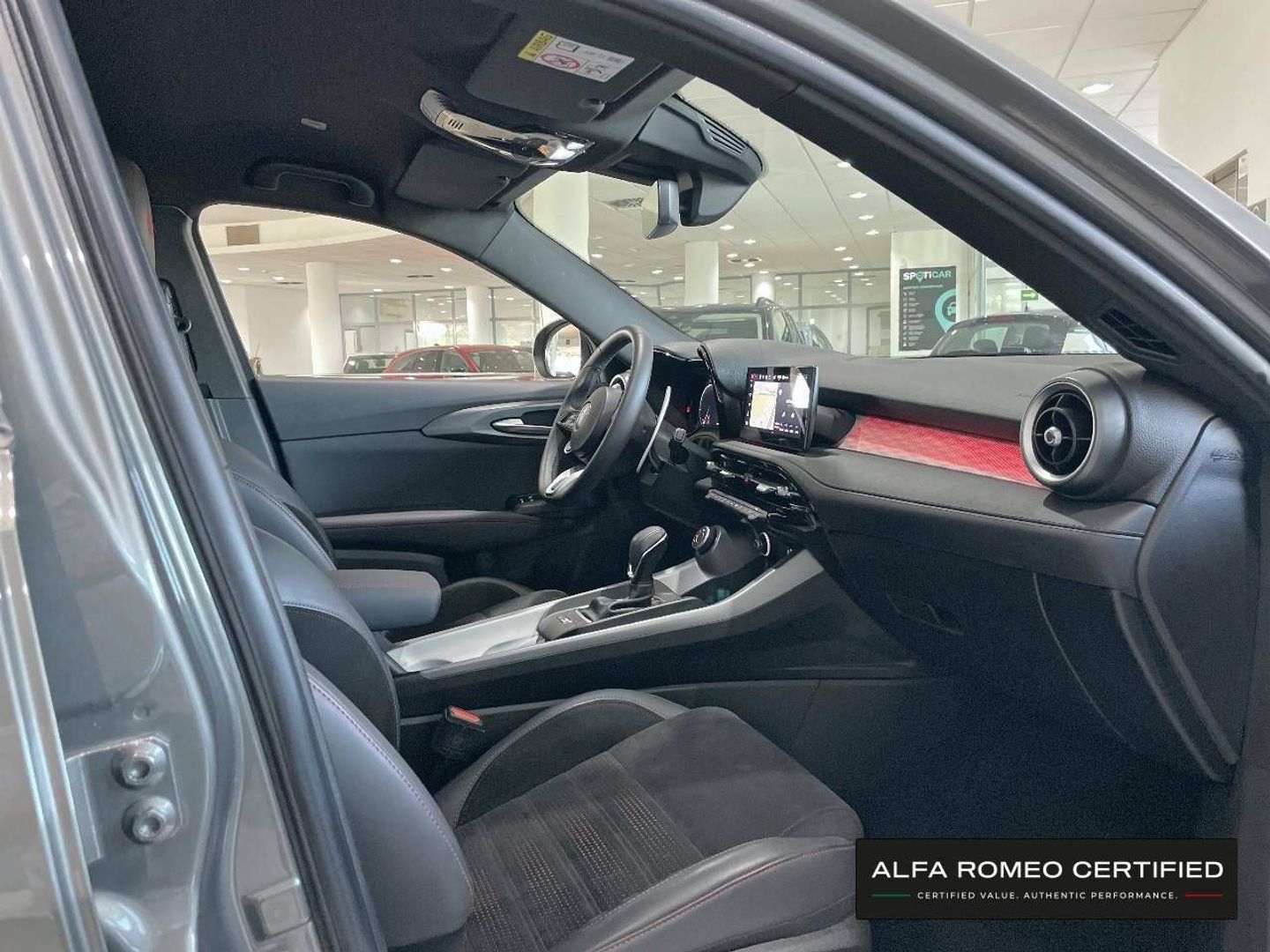 Alfa Romeo Tonale 1.5 MHEV Speciale FWD Auto 96 kW (130 CV) Gris All Terrain / Pick-up