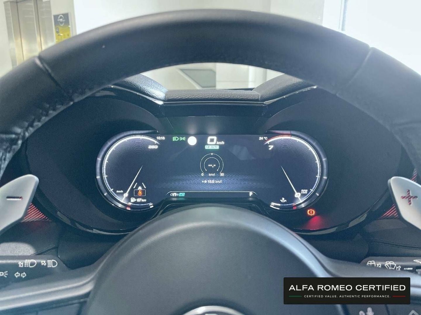 Alfa Romeo Tonale 1.5 MHEV Speciale FWD Auto 96 kW (130 CV) Gris All Terrain / Pick-up