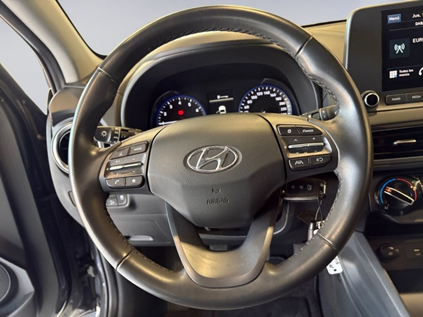 Hyundai Kona 1.0 TGDI Klass 4x2 88 kW (120 CV) Gris All Terrain / Pick-up