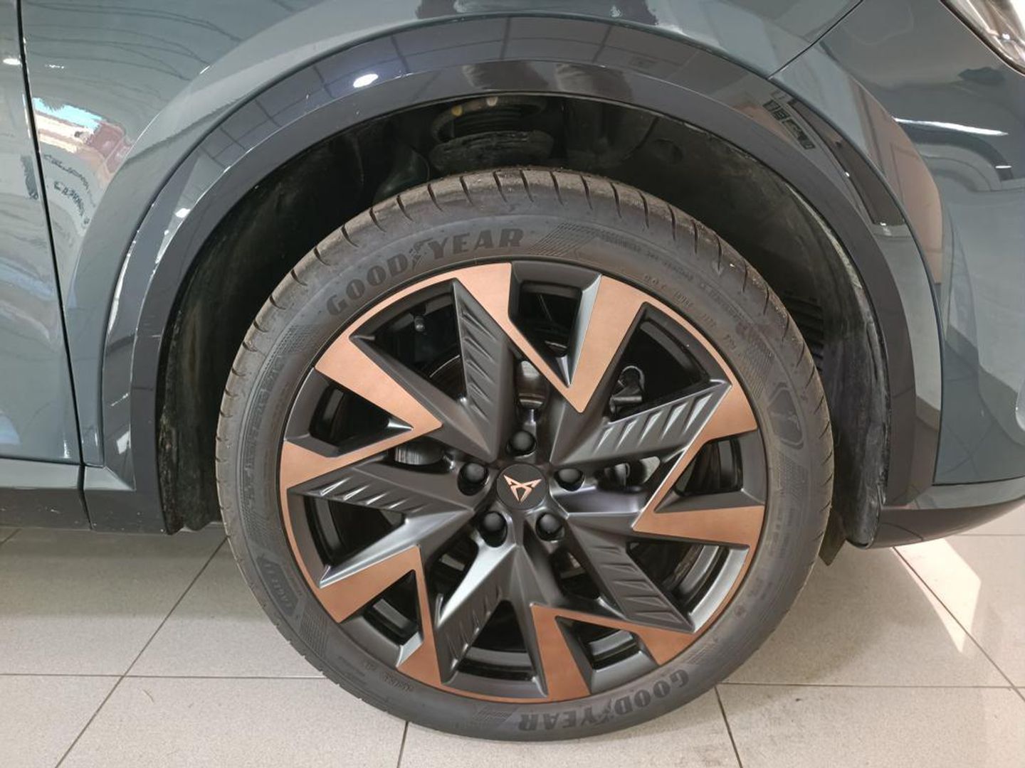 CUPRA Formentor 1.5 TSI e-Hybrid DSG 150 kW (204 CV) Azul SUV