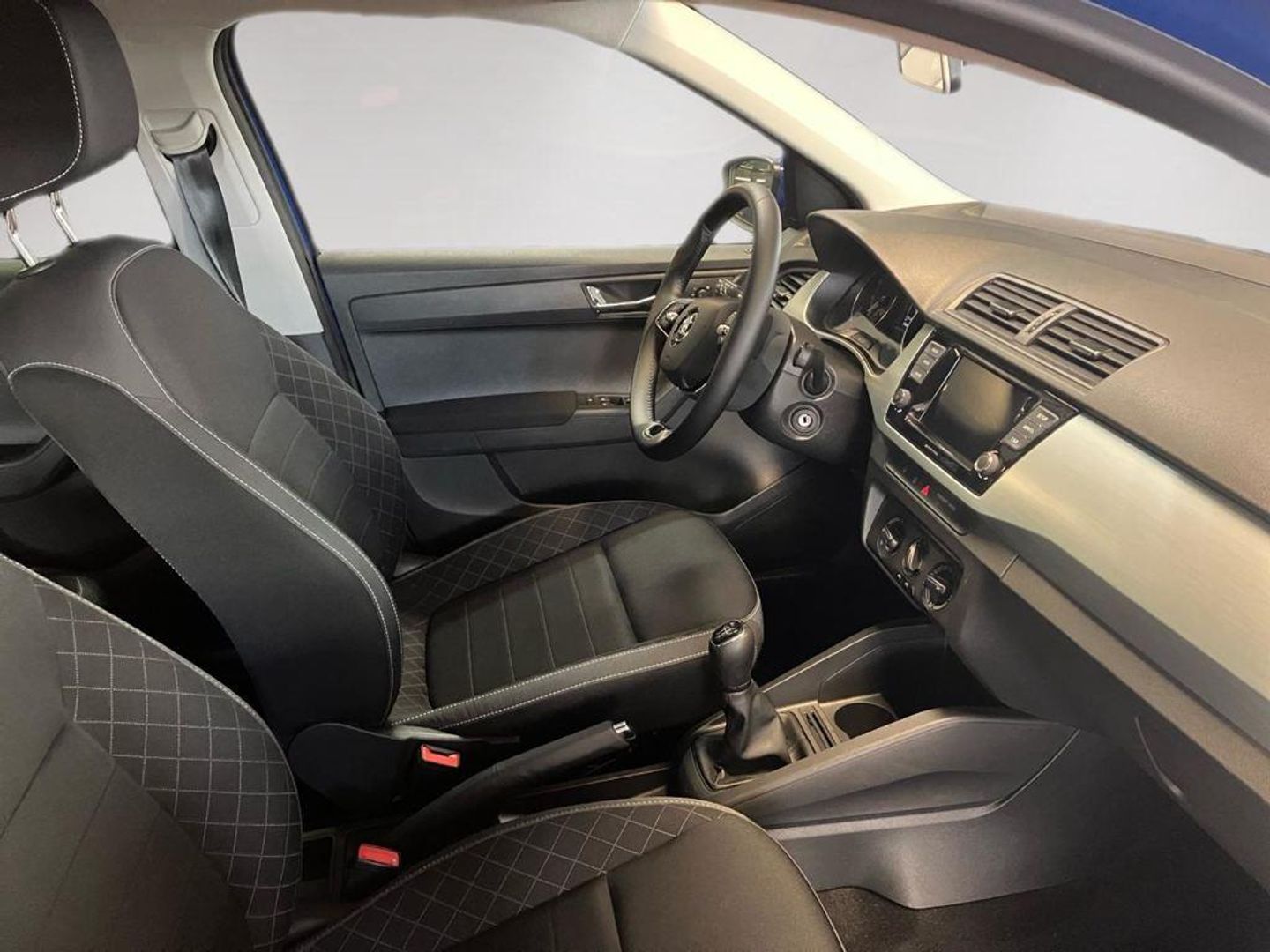 Skoda Fabia 1.0 TSI Ambition Plus 70 kW (95 CV) Azul Compact