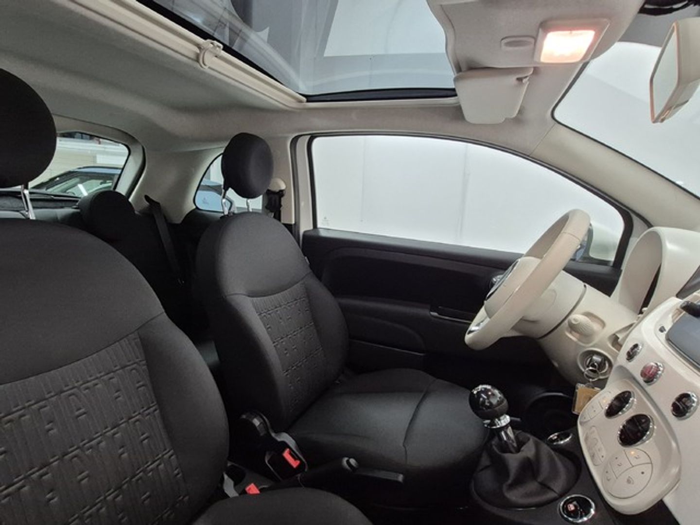 Fiat 500 1.0 Hybrid Monotrim 51 kW (70 CV) Blanco Compact