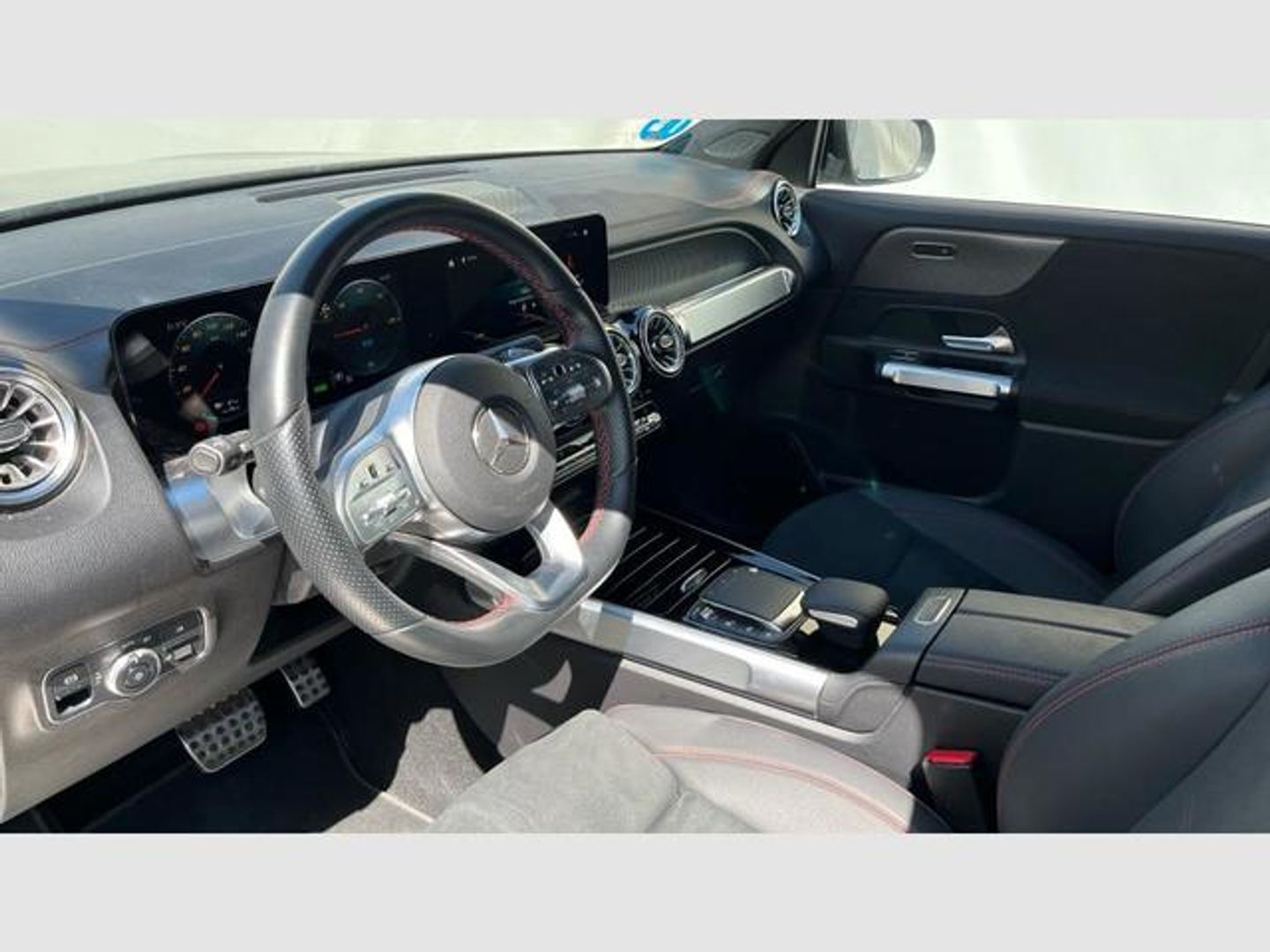 Mercedes-Benz EQB EQB 250 140 kW (190 CV) Gris All Terrain / Pick-up