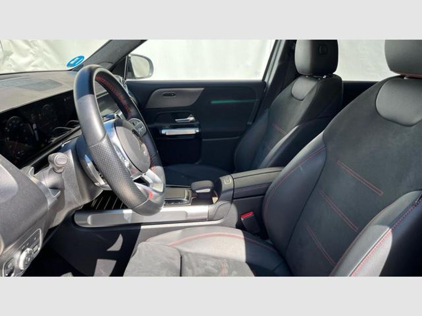 Mercedes-Benz EQB EQB 250 140 kW (190 CV) Gris All Terrain / Pick-up