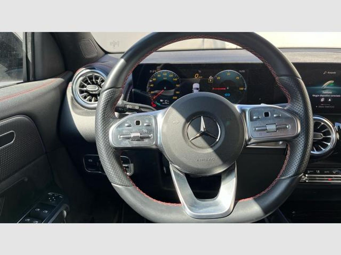 Mercedes-Benz EQB EQB 250 140 kW (190 CV) Gris All Terrain / Pick-up