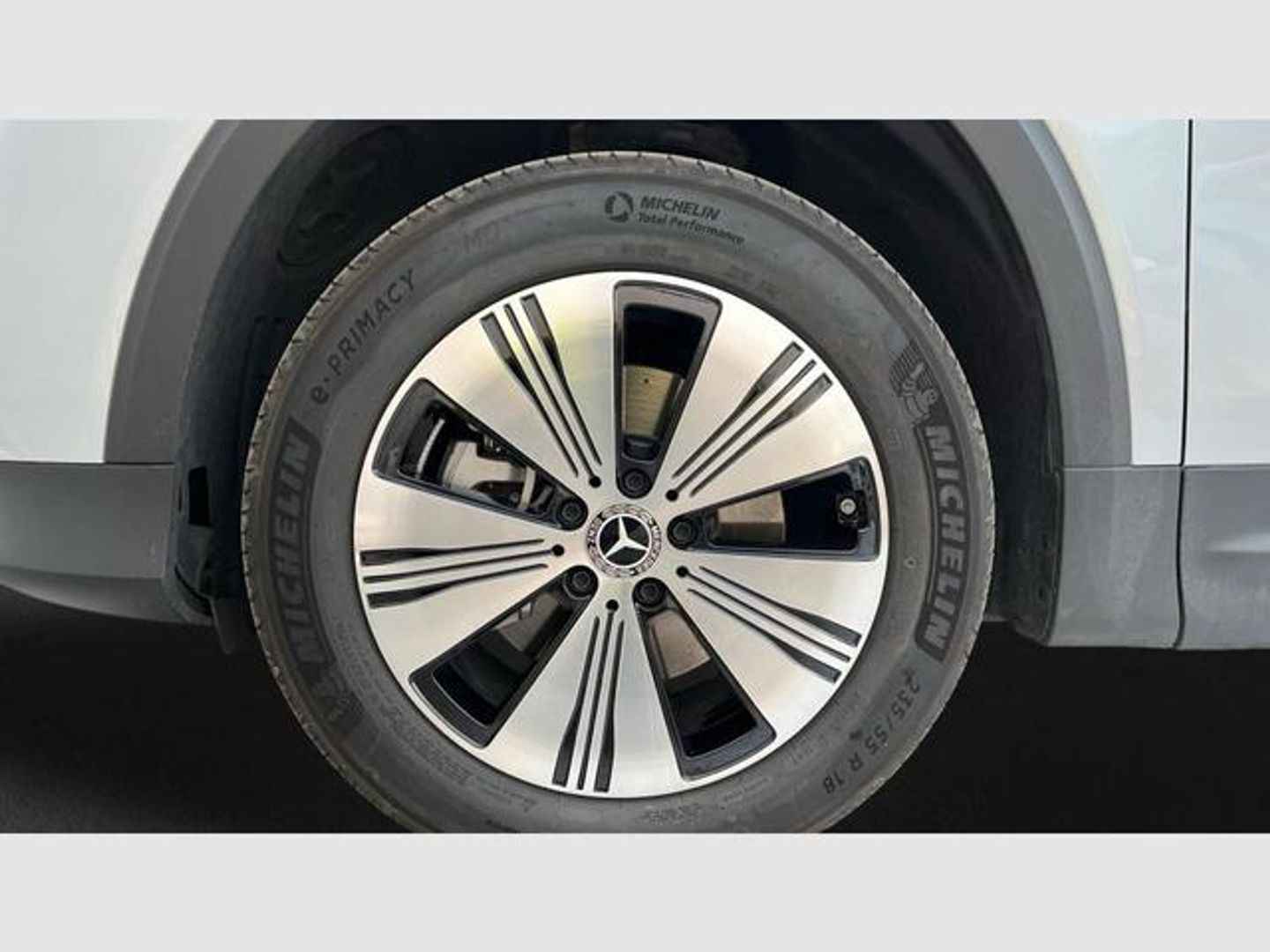 Mercedes-Benz EQB EQB 250+ 140 kW (190 CV) Gris Plata SUV
