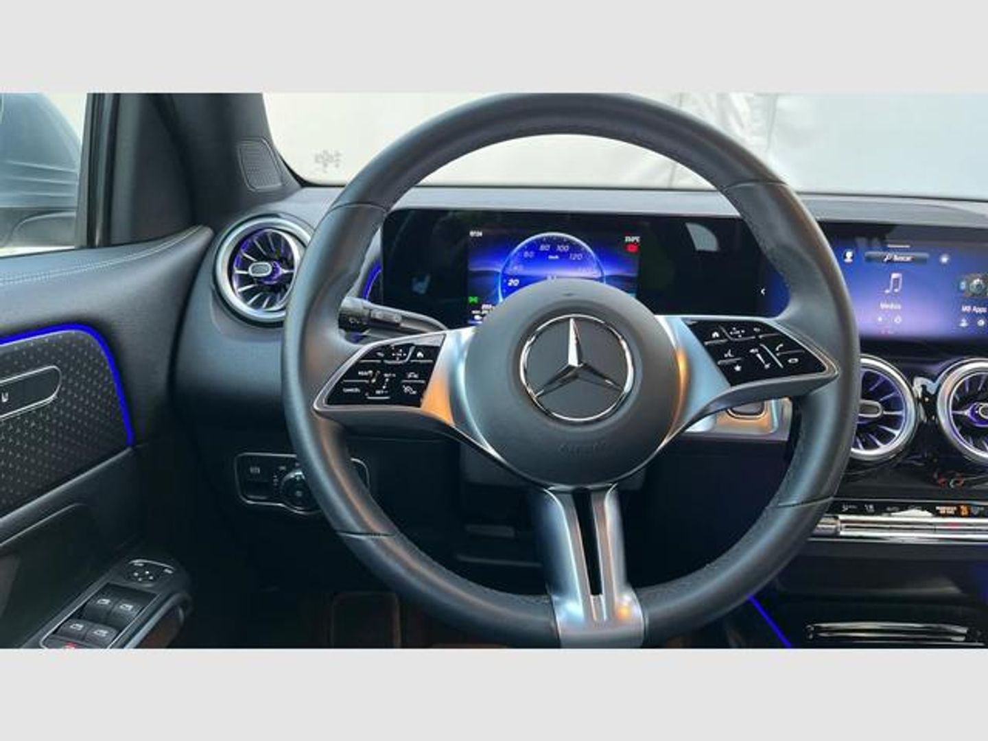 Mercedes-Benz EQB EQB 250+ 140 kW (190 CV) Gris Plata SUV
