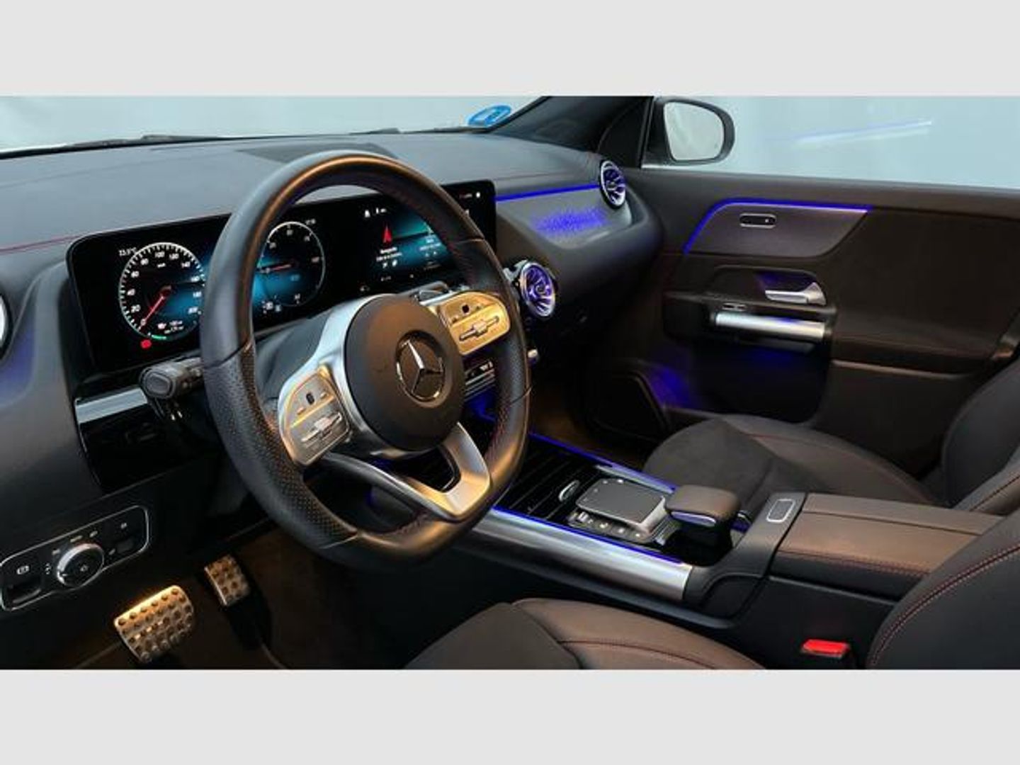 Mercedes-Benz EQA 250+ 140 kW (190 CV) Blanco All Terrain / Pick-up