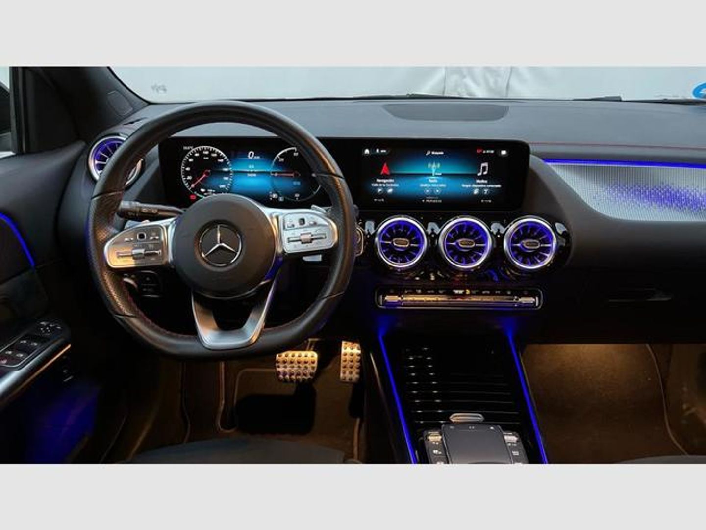Mercedes-Benz EQA 250+ 140 kW (190 CV) Blanco All Terrain / Pick-up