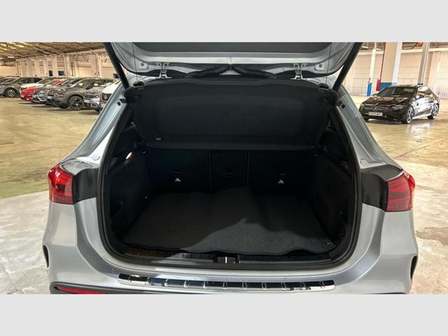 Mercedes-Benz GLA 220 d 4Matic 140 kW (190 CV) Gris Plata SUV