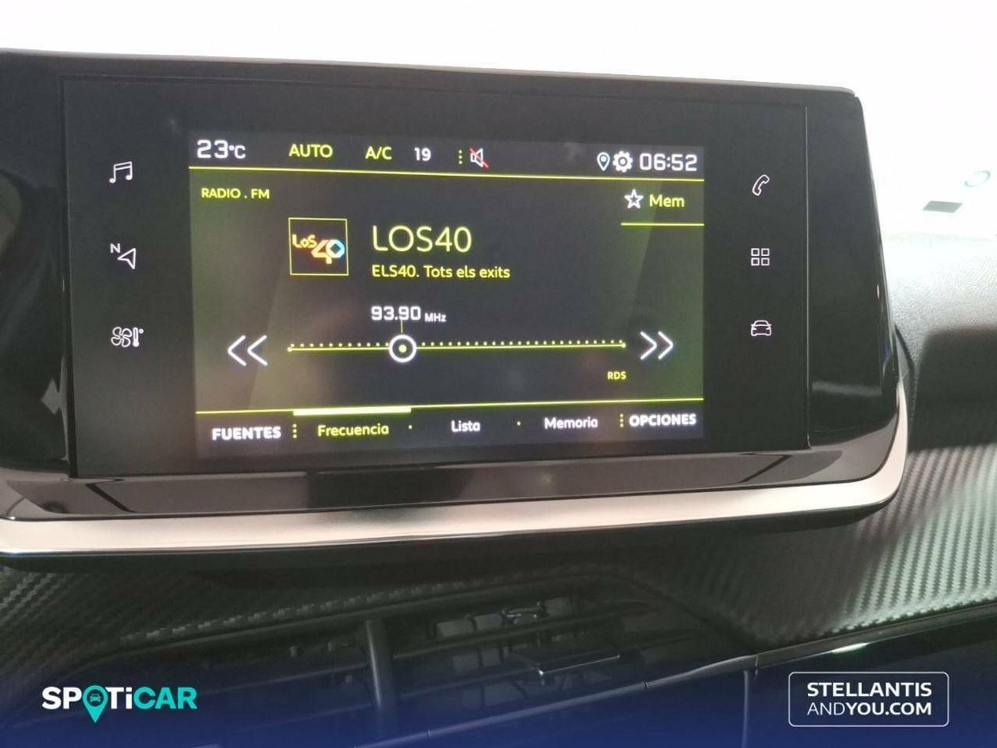 Peugeot 2008 PureTech 130 S&S Allure Pack EAT8 96 kW (130 CV) Rojo SUV