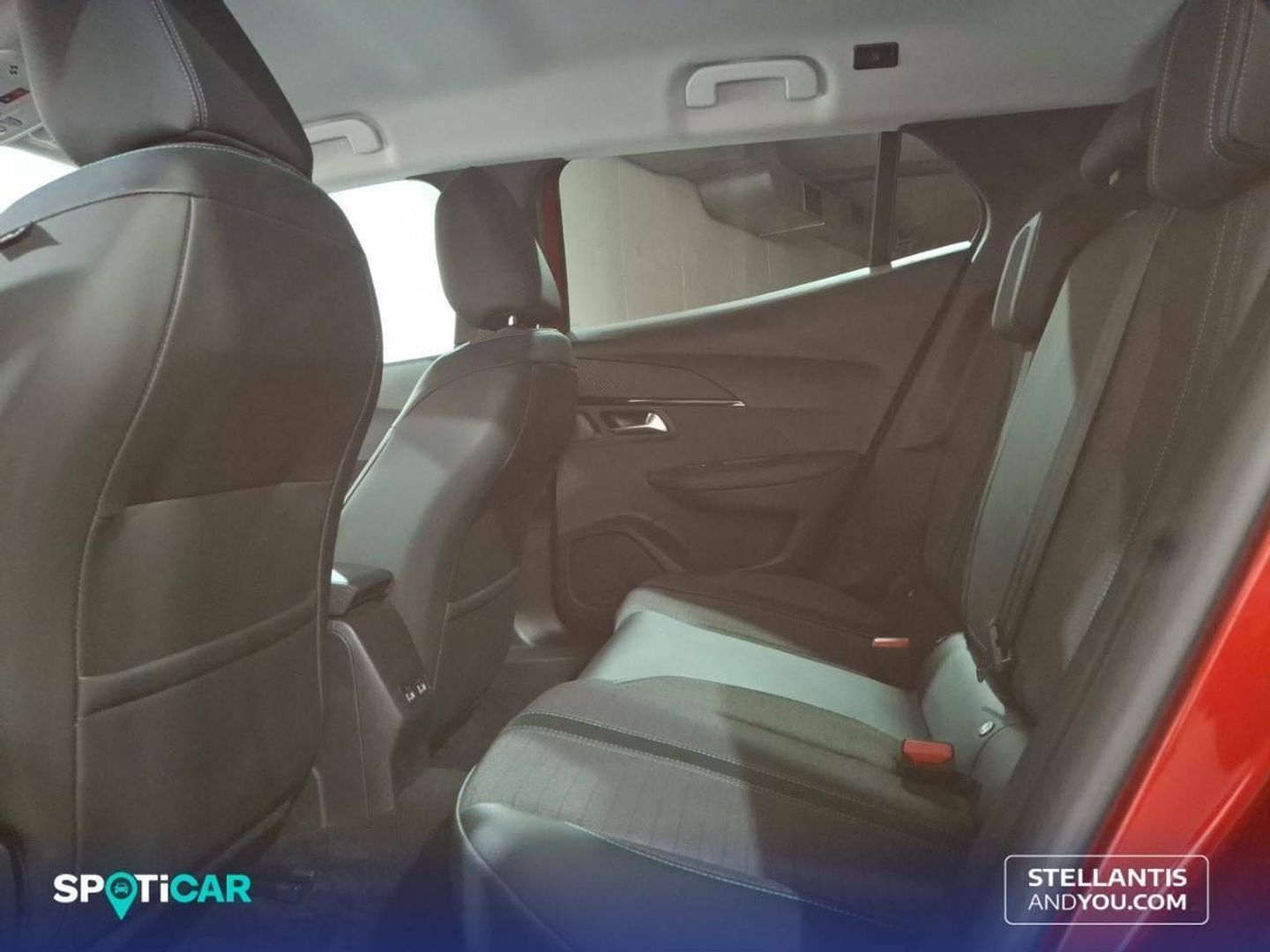 Peugeot 2008 PureTech 130 S&S Allure Pack EAT8 96 kW (130 CV) Rojo SUV