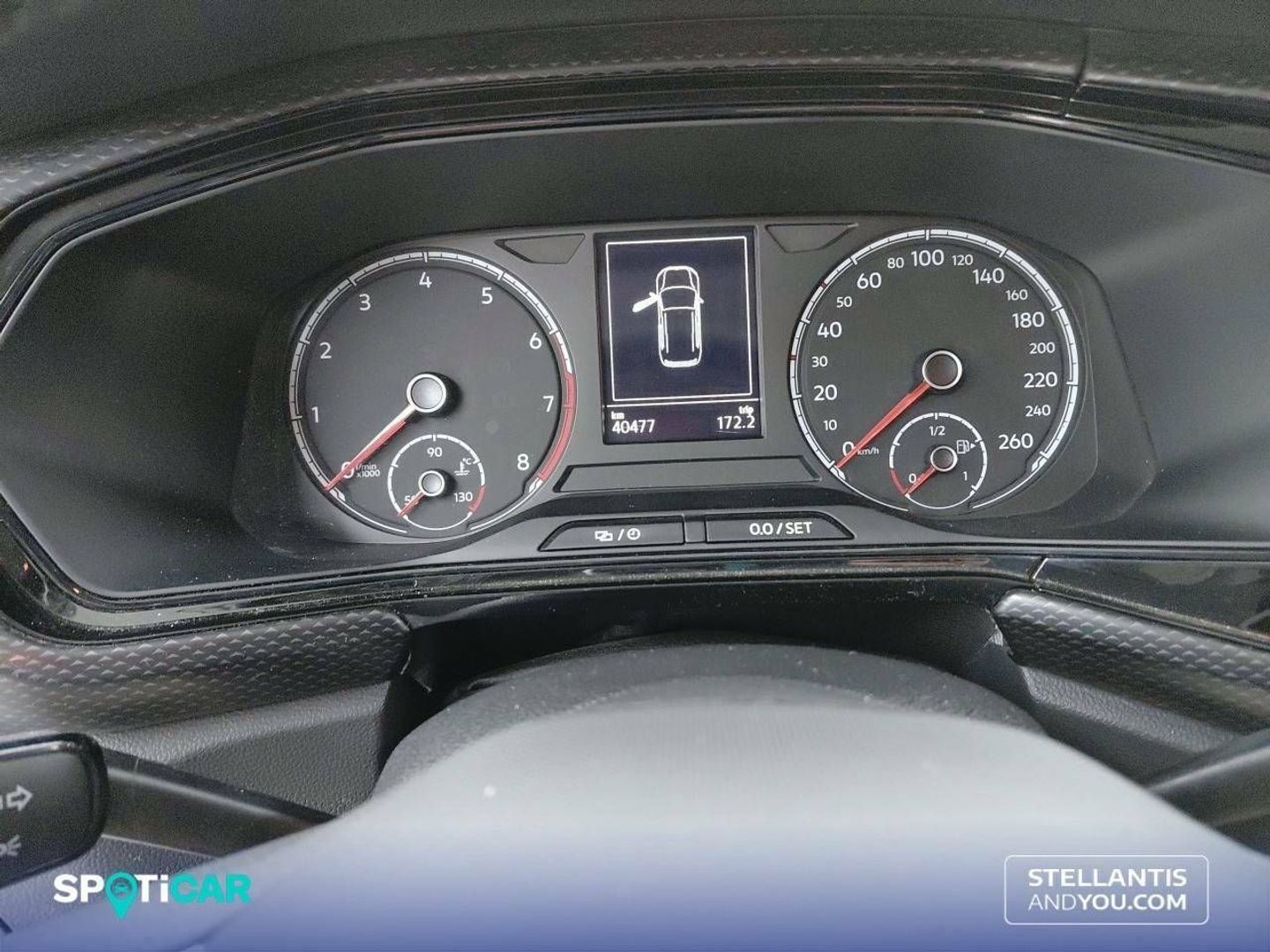 Volkswagen T-Cross Advance 1.0 TSI 70 kW (95 CV) Gris SUV