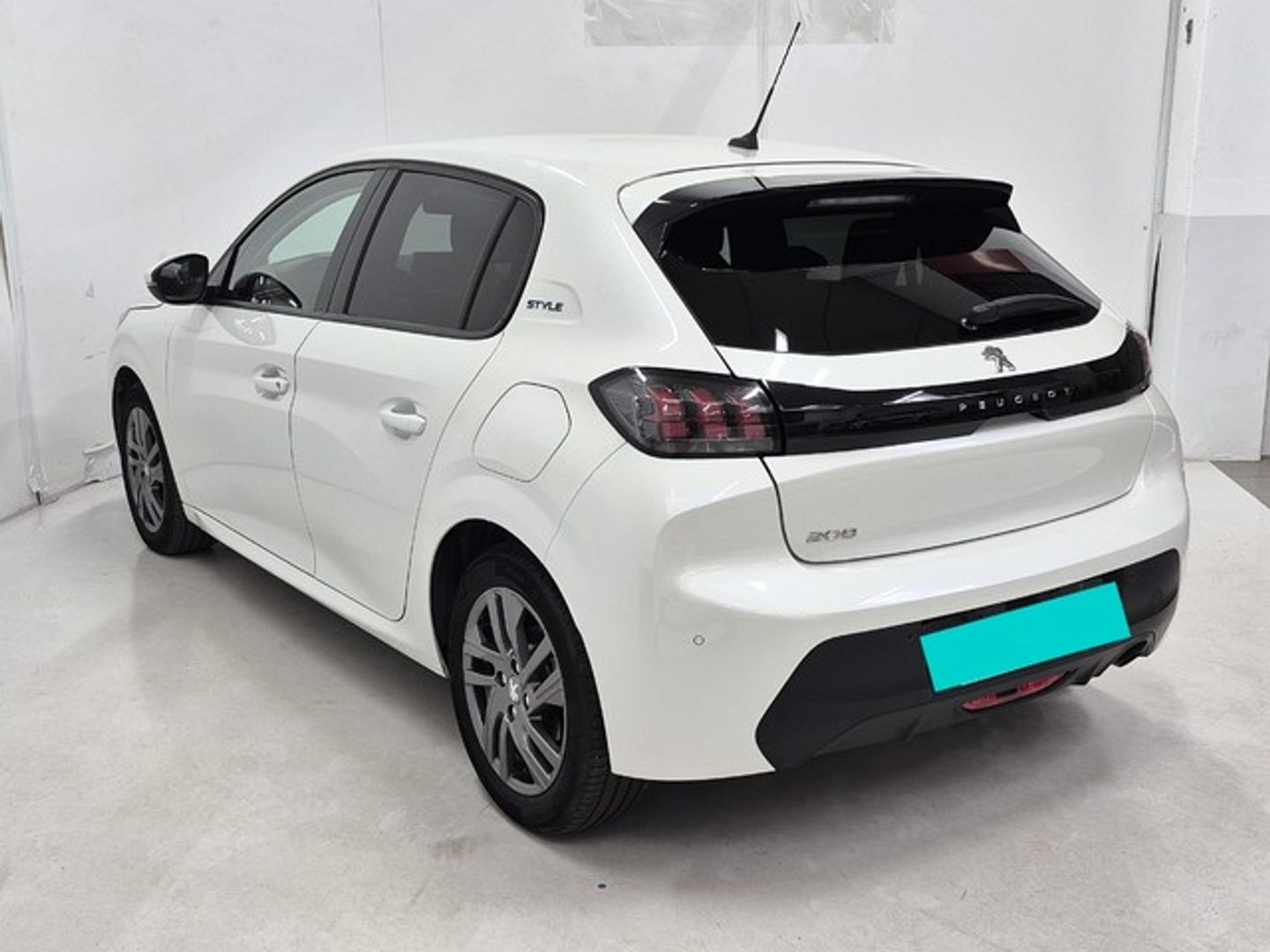 Peugeot 208 PureTech 100 Style 75 kW (100 CV) Blanco Compact