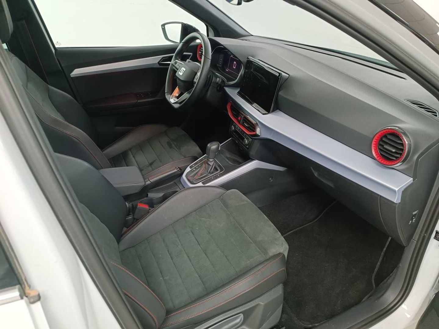 SEAT Arona 1.5 TSI FR XM DSG 110 kW (150 CV) Blanco SUV