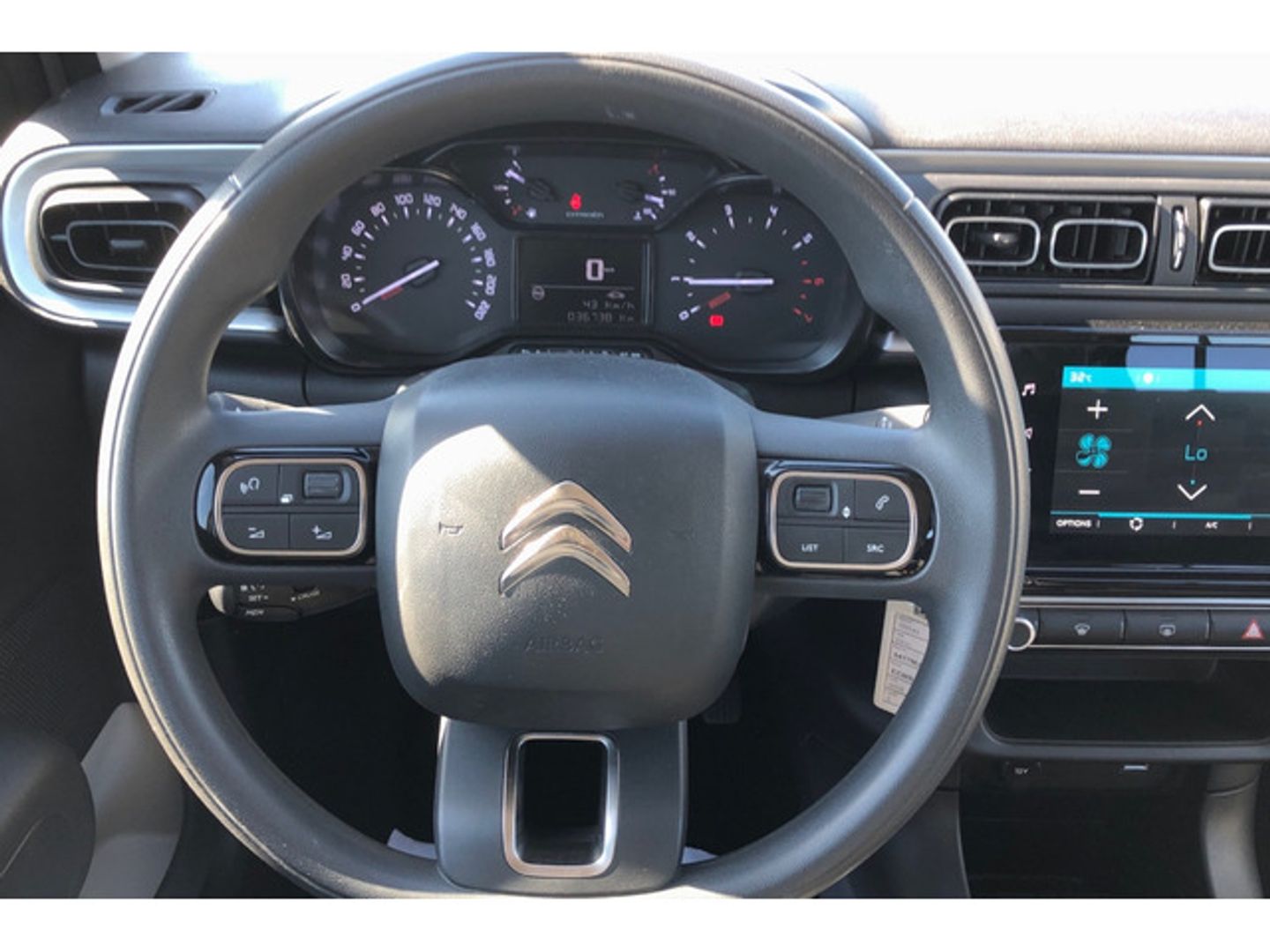 Citroen C3 PureTech 82 C-Series 61 kW (83 CV) Gris Compact