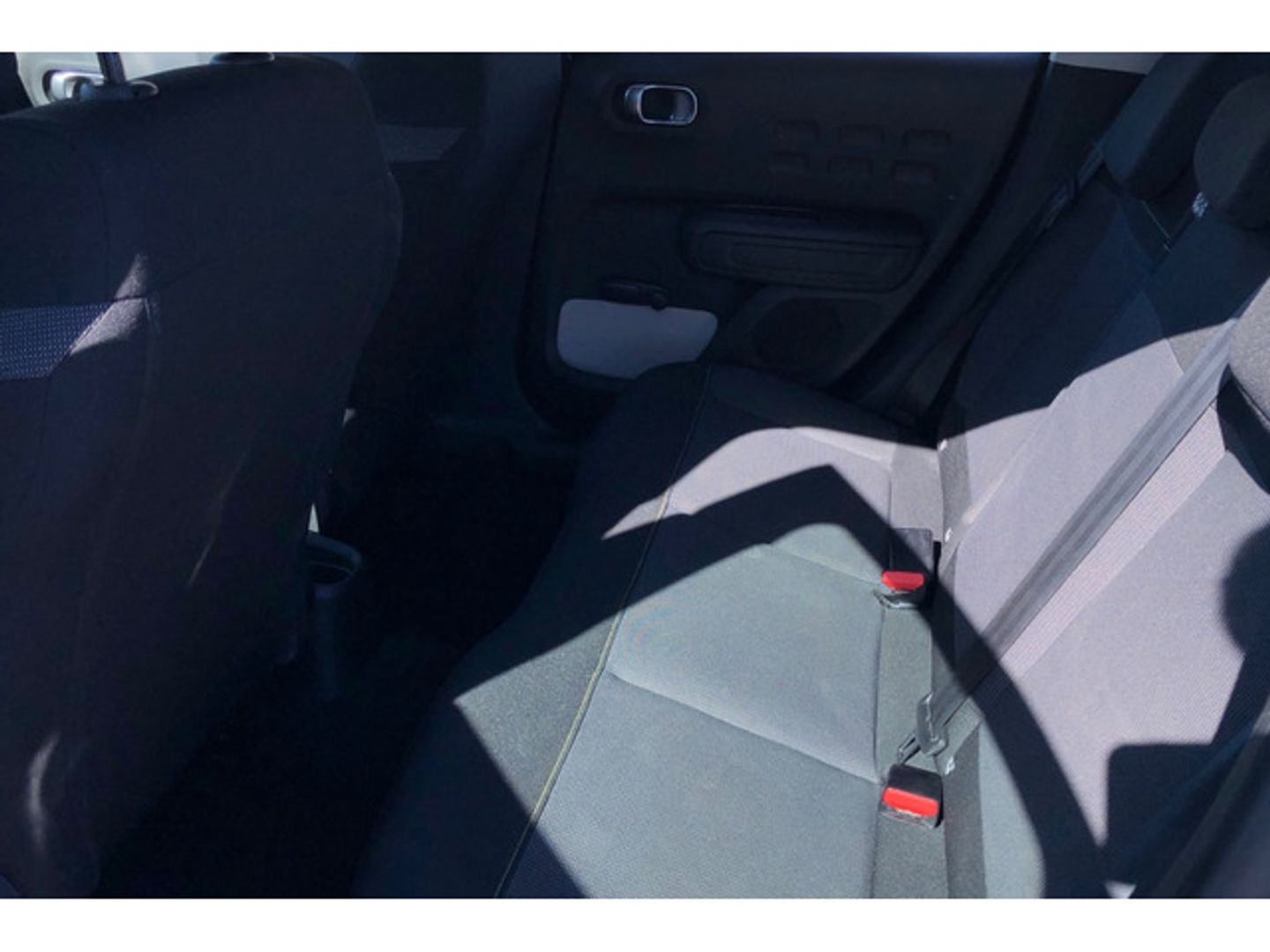 Citroen C3 PureTech 82 C-Series 61 kW (83 CV) Gris Compact
