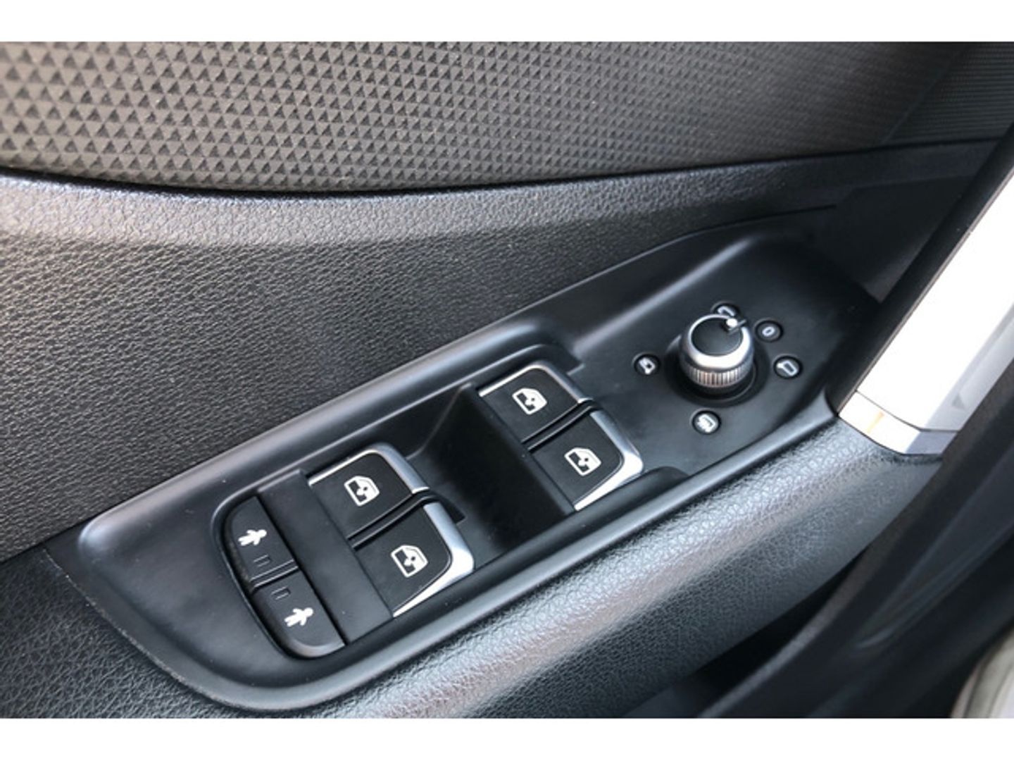 Audi Q2 S line 35 TFSI 110 kW (150 CV) S tronic Blanco SUV