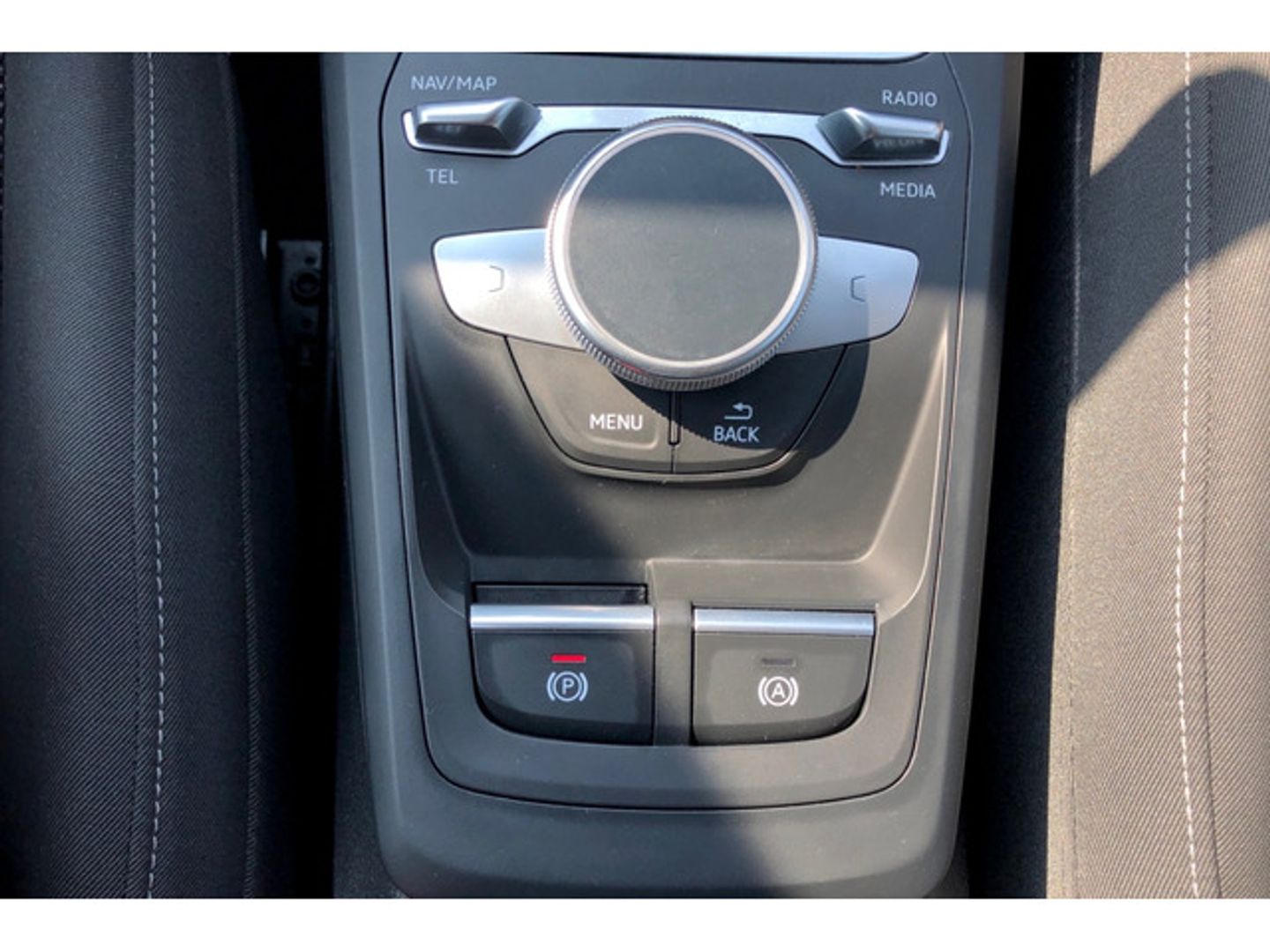 Audi Q2 S line 35 TFSI 110 kW (150 CV) S tronic Blanco SUV