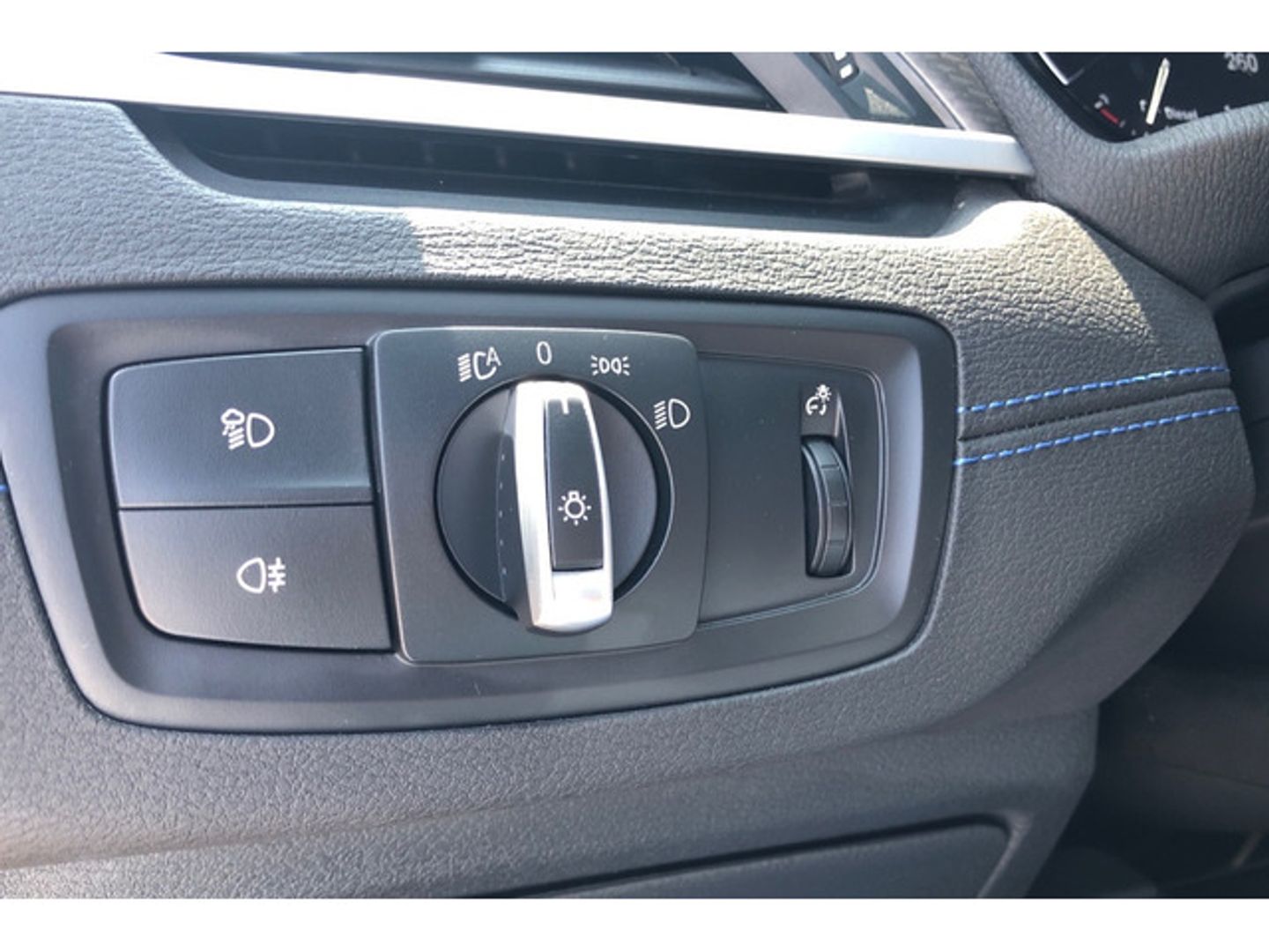 BMW X2 sDrive18d 110 kW (150 CV) Azul SUV
