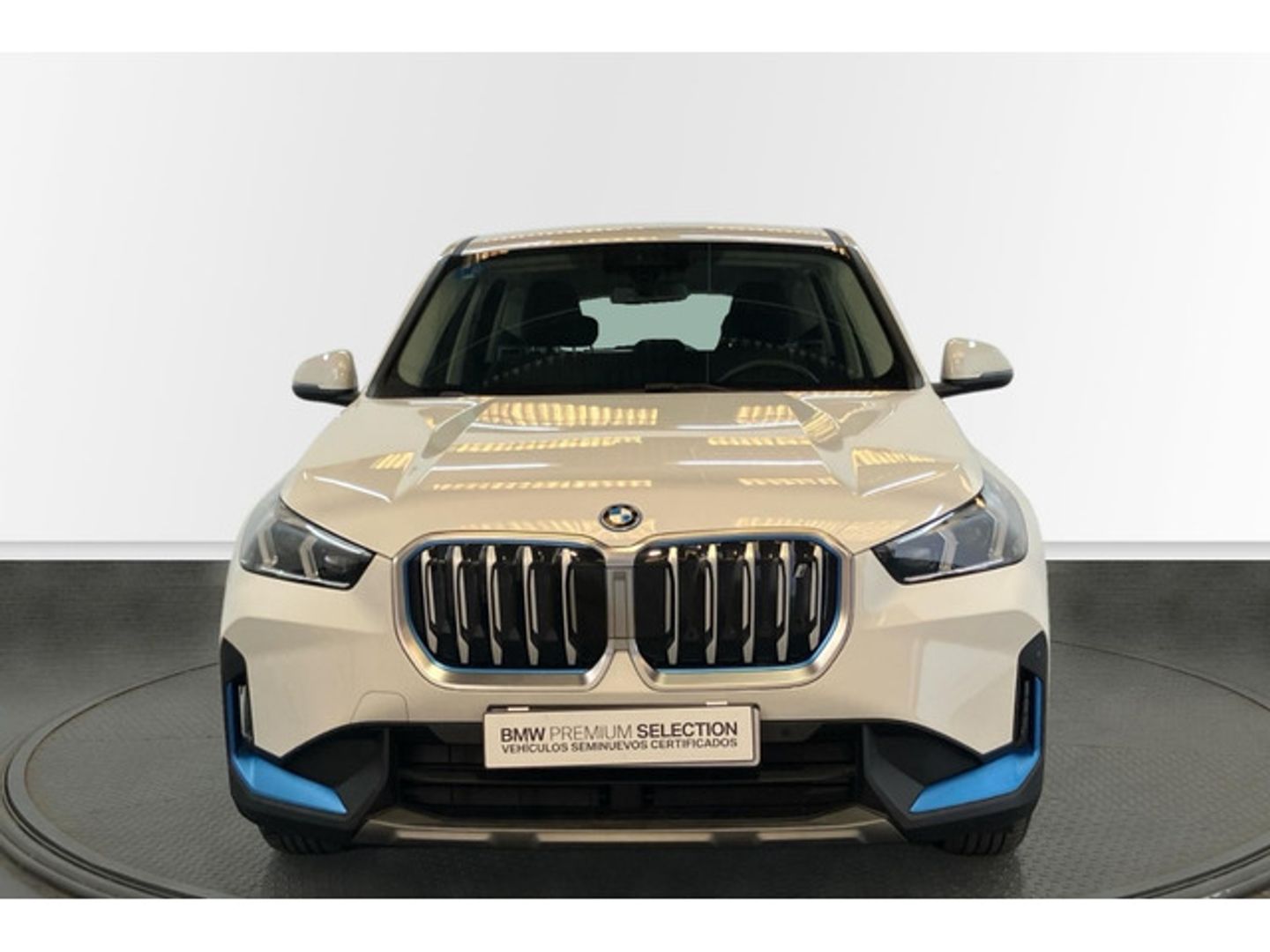 BMW iX1 xDrive30 230 kW (313 CV) Blanco SUV
