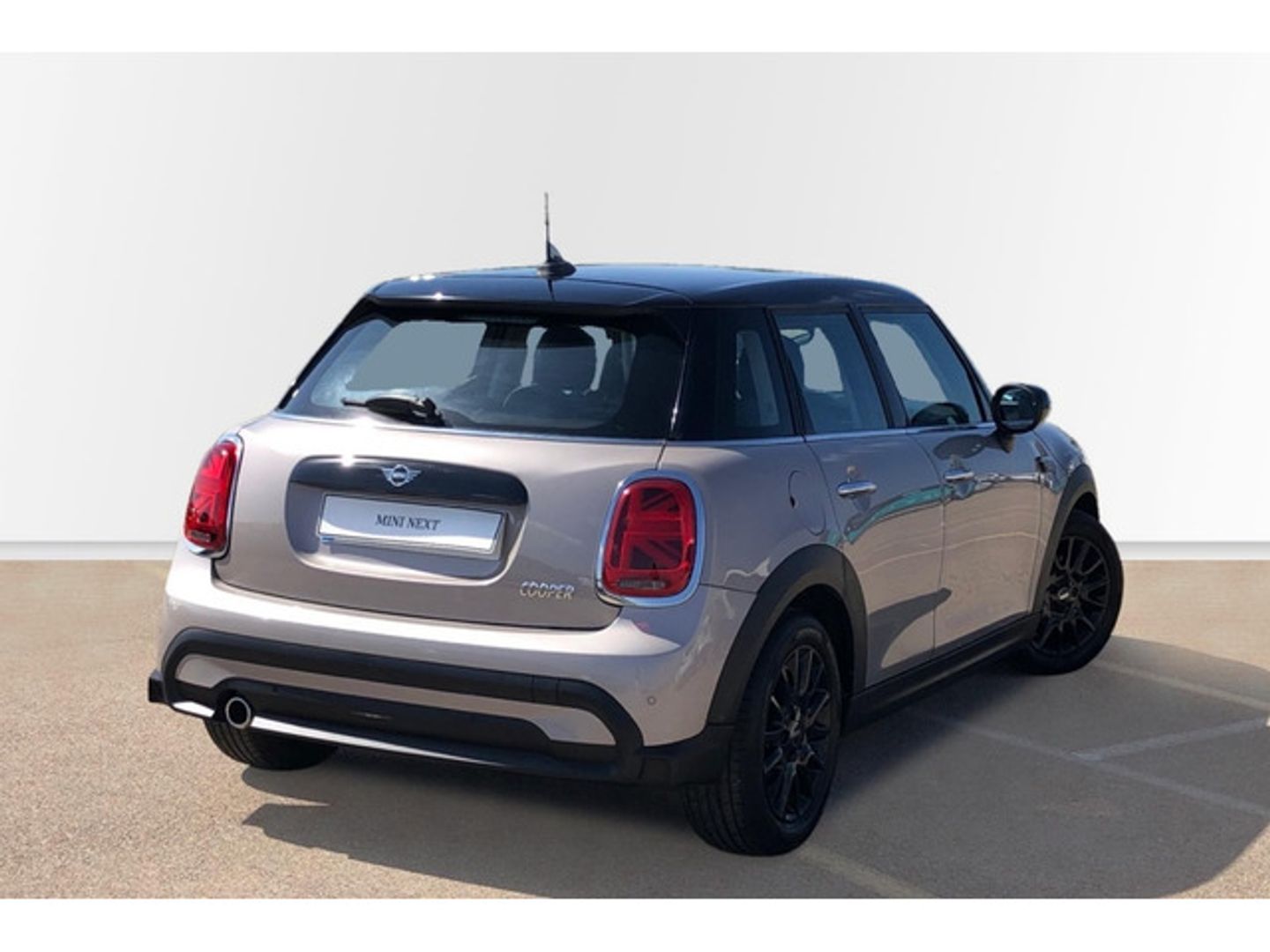 MINI MINI 5 Puertas Cooper 100 kW (136 CV) Gris Compact