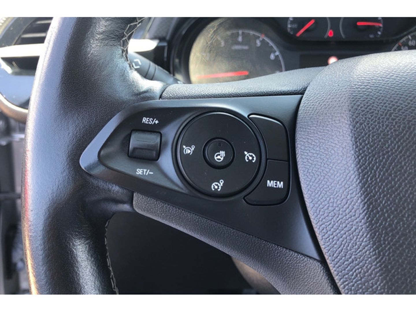 Opel Corsa 1.2 XEL Edition 55 kW (75 CV) Gris Plata Compact