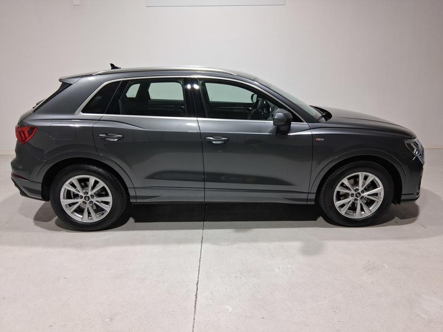 Audi Q3 S line 35 TDI 110 kW (150 CV) S tronic Gris SUV