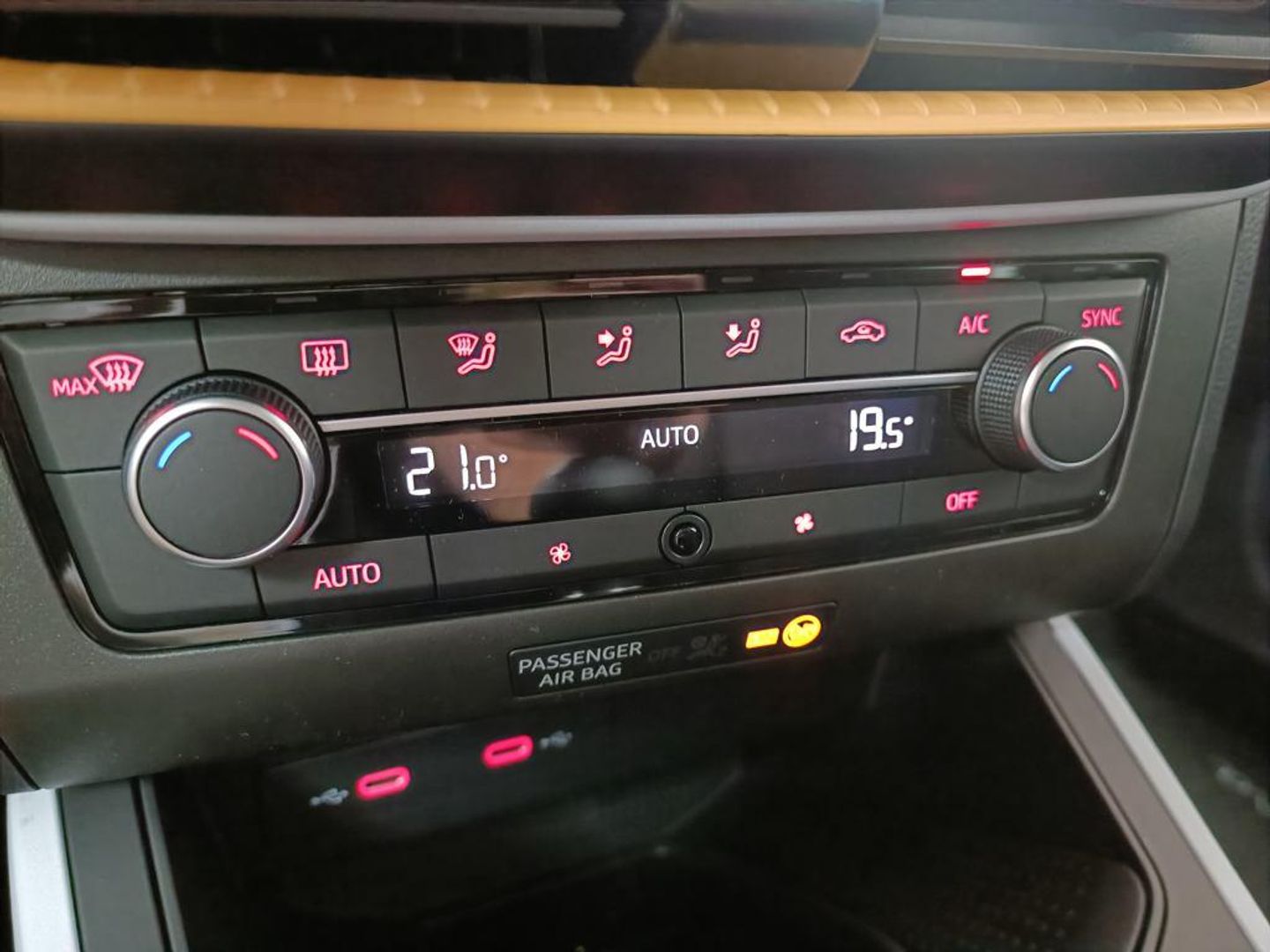 SEAT Arona 1.0 TSI Style Special Edition 85 kW (115 CV) Gris SUV