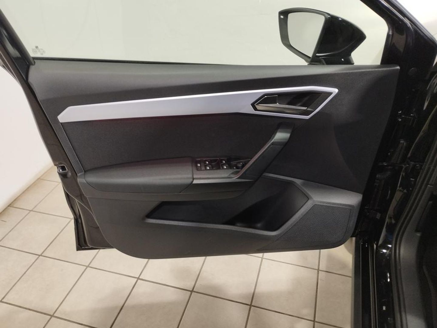 SEAT Arona 1.0 TSI FR XM 85 kW (115 CV) Negro SUV
