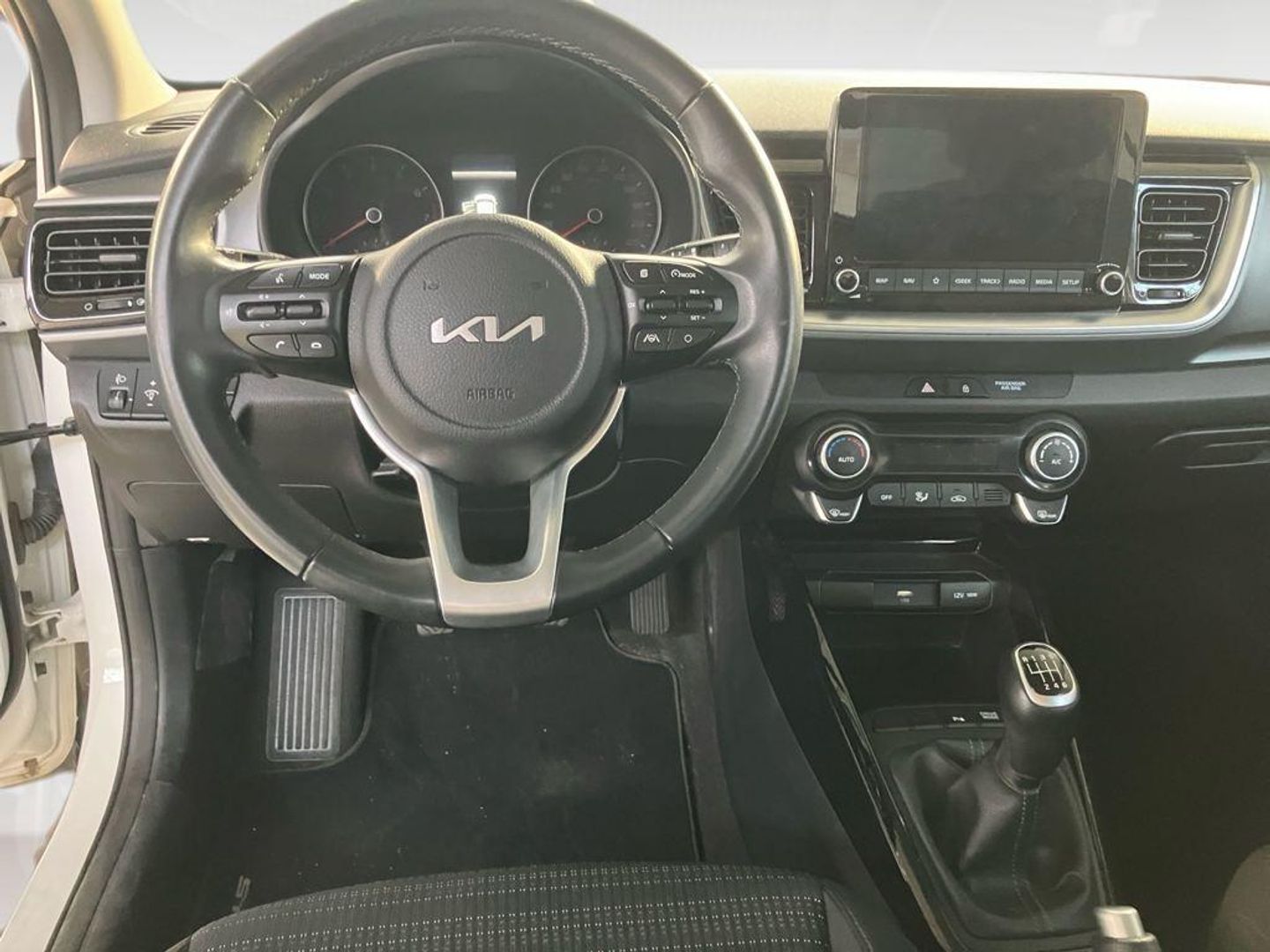 Kia Stonic 1.0 T-GDi MHEV Drive iMT 88 kW (120 CV) Blanco SUV