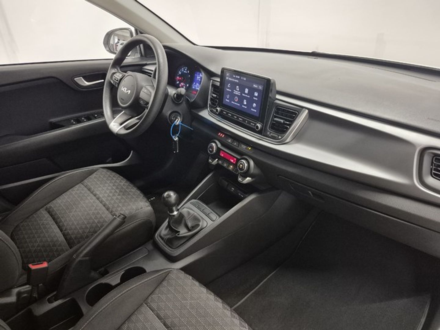 Kia Rio 1.2 DPi Concept 62 kW (84 CV) Blanco Compact