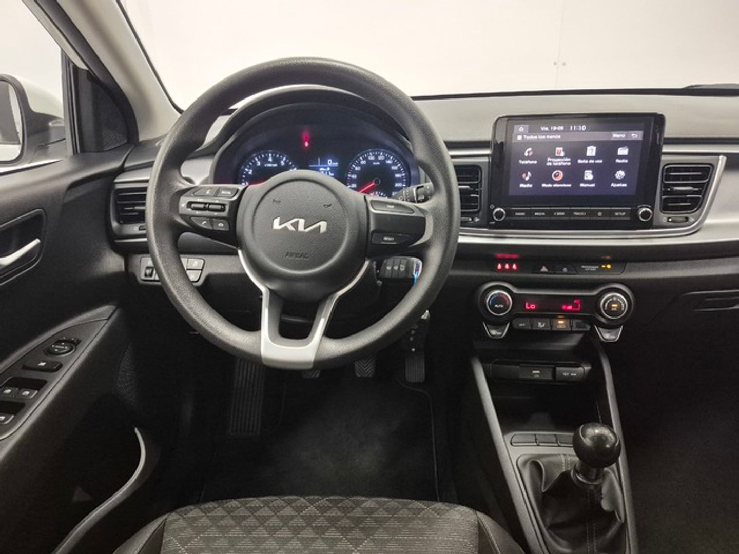 Kia Rio 1.2 DPi Concept 62 kW (84 CV) Blanco Compact