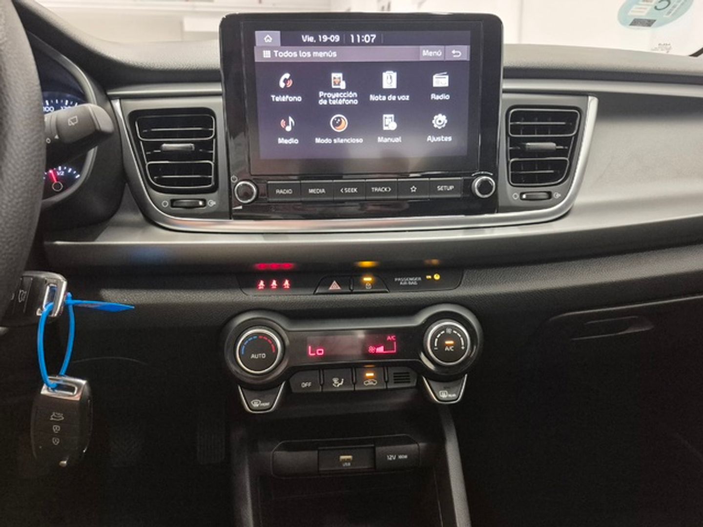 Kia Rio 1.2 DPi Concept 62 kW (84 CV) Blanco Compact
