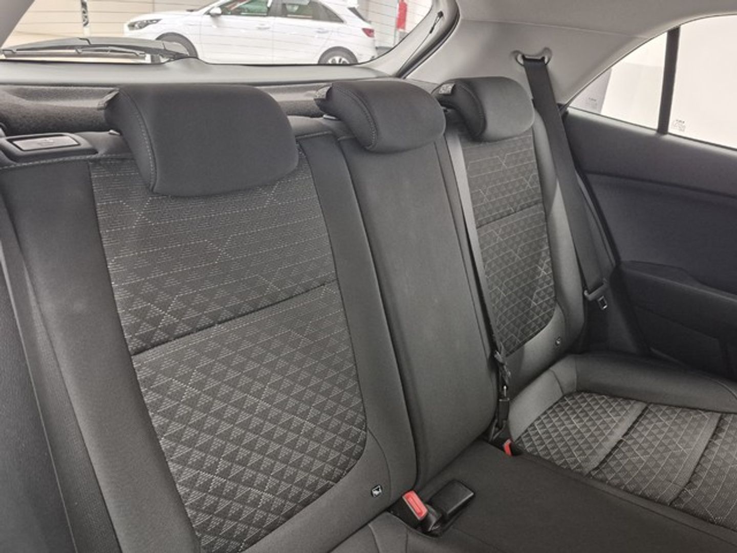 Kia Rio 1.2 DPi Concept 62 kW (84 CV) Blanco Compact