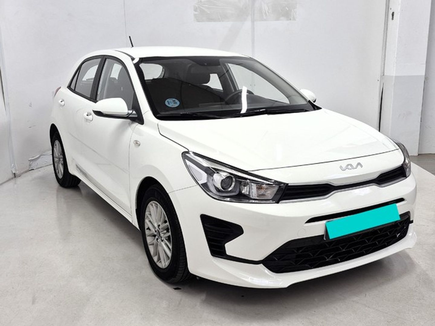 Kia Rio 1.2 DPi Concept 62 kW (84 CV) Blanco Compact