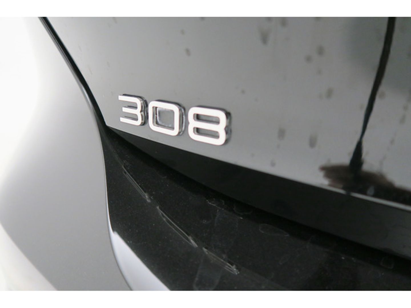 Peugeot 308 PureTech 130 S&S Allure Pack EAT8 96 kW (130 CV) Negro Compact