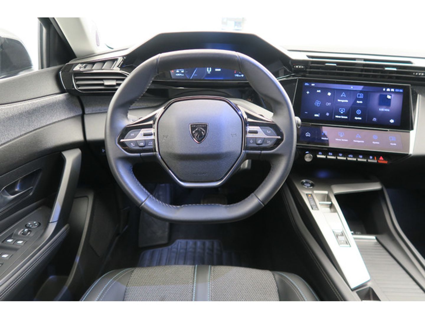 Peugeot 308 PureTech 130 S&S Allure Pack EAT8 96 kW (130 CV) Negro Compact