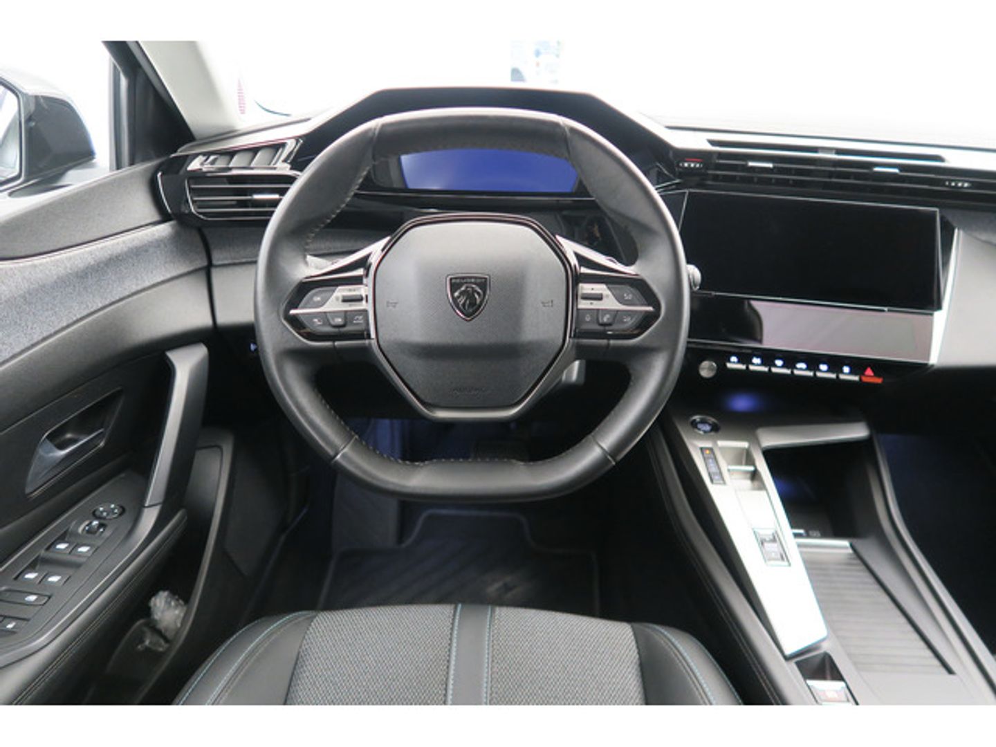 Peugeot 308 PureTech 130 S&S Allure Pack EAT8 96 kW (130 CV) Negro Compact