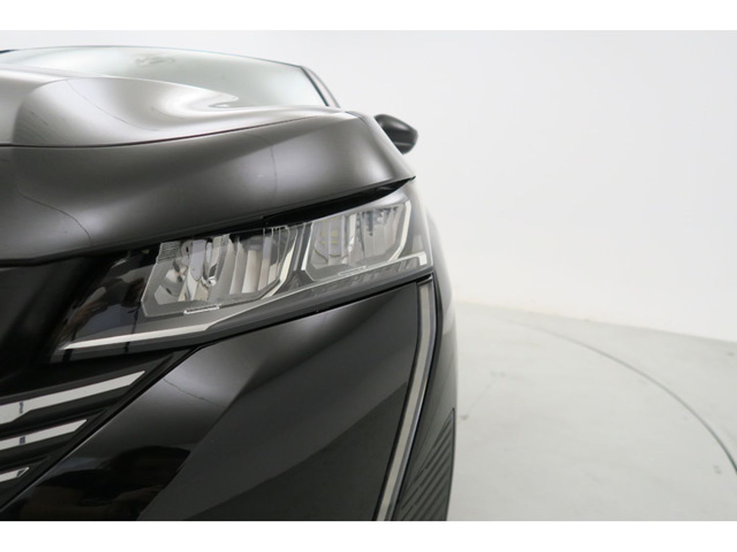 Peugeot 308 PureTech 130 S&S Allure Pack EAT8 96 kW (130 CV) Negro Compact