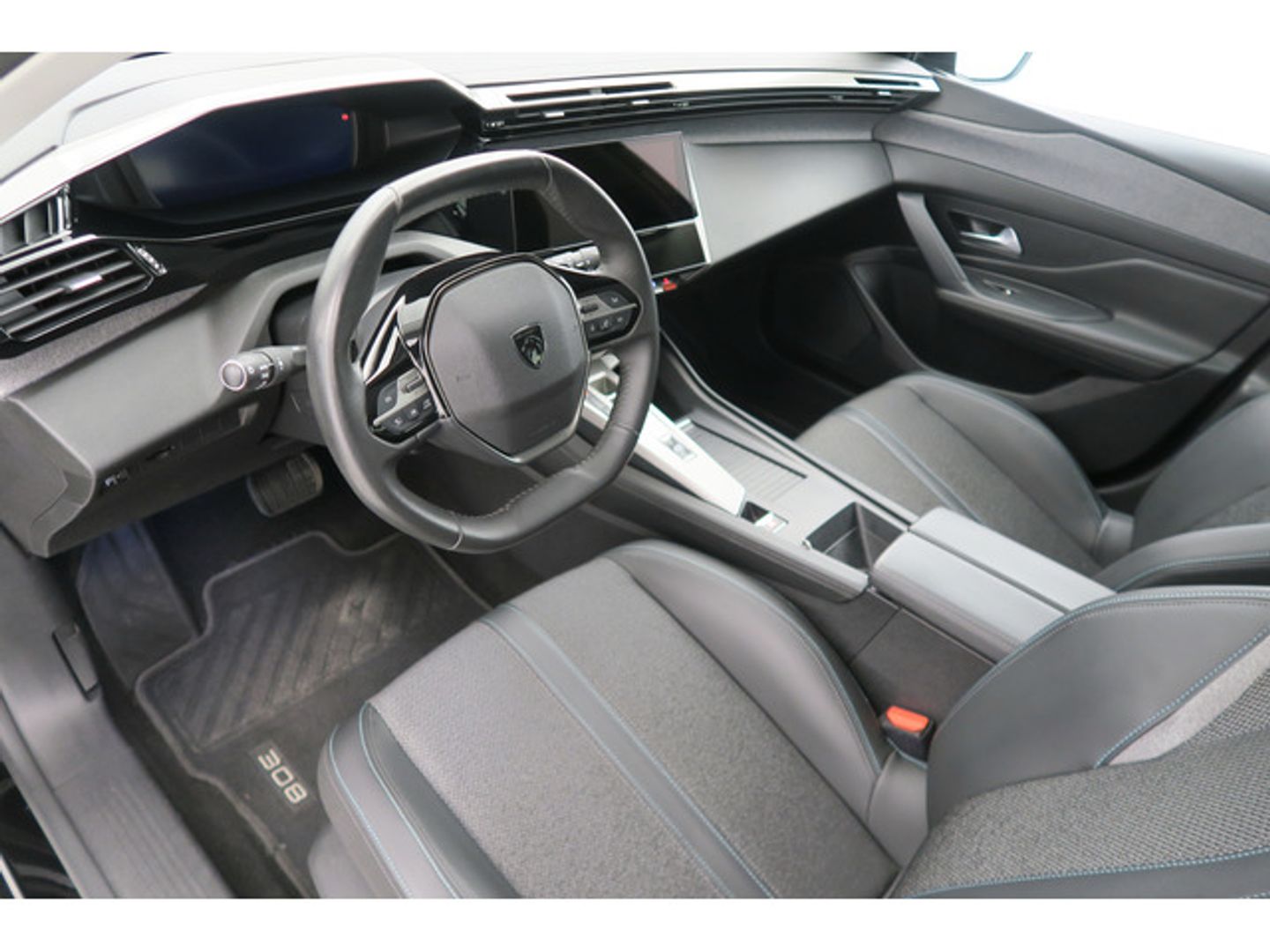 Peugeot 308 PureTech 130 S&S Allure Pack EAT8 96 kW (130 CV) Negro Compact