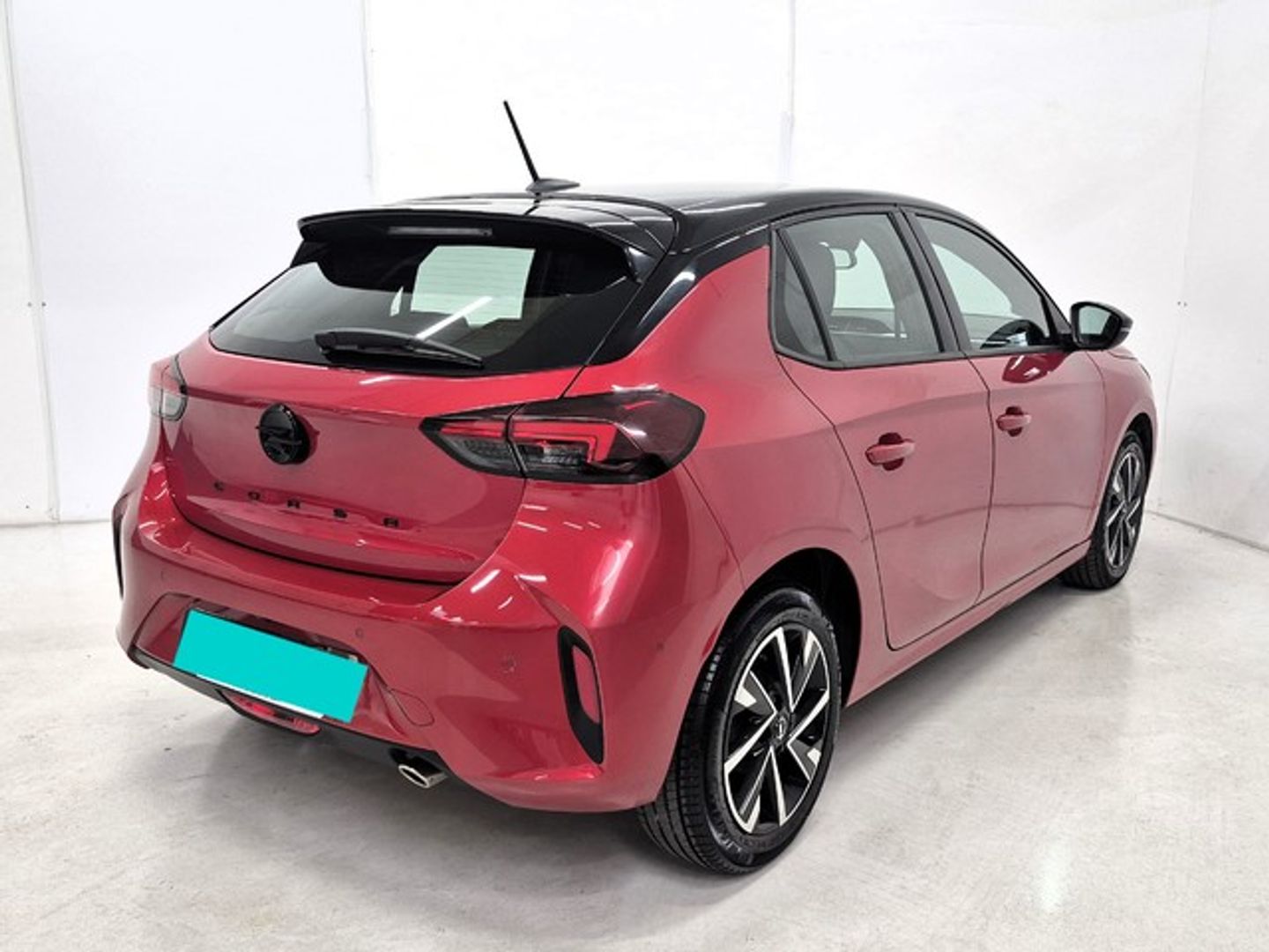 Opel Corsa 1.2 T XHL GS 74 kW (100 CV) Rojo Sedan