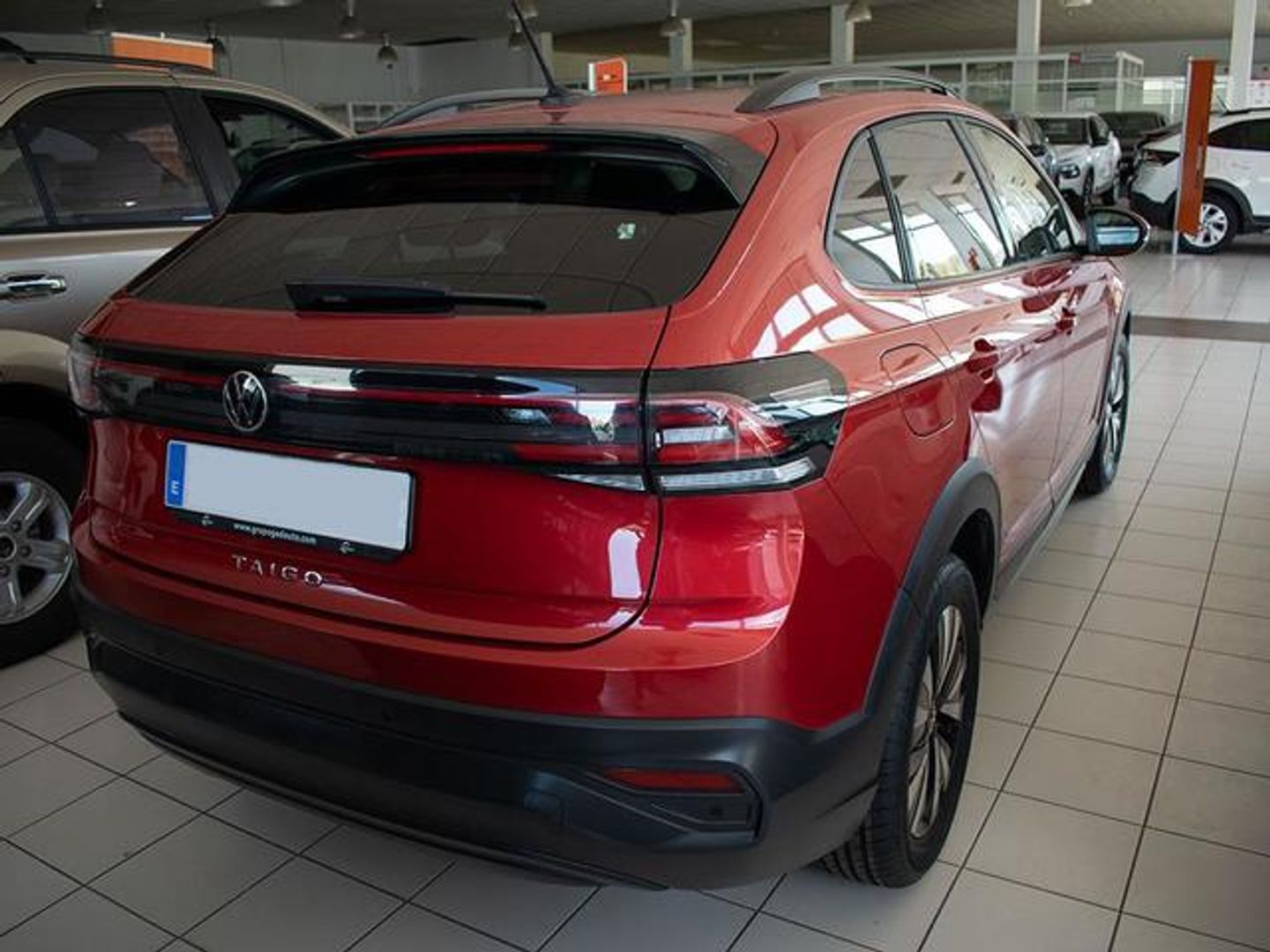 Volkswagen Taigo Life 1.0 TSI 70 kW (95 CV) Rojo SUV