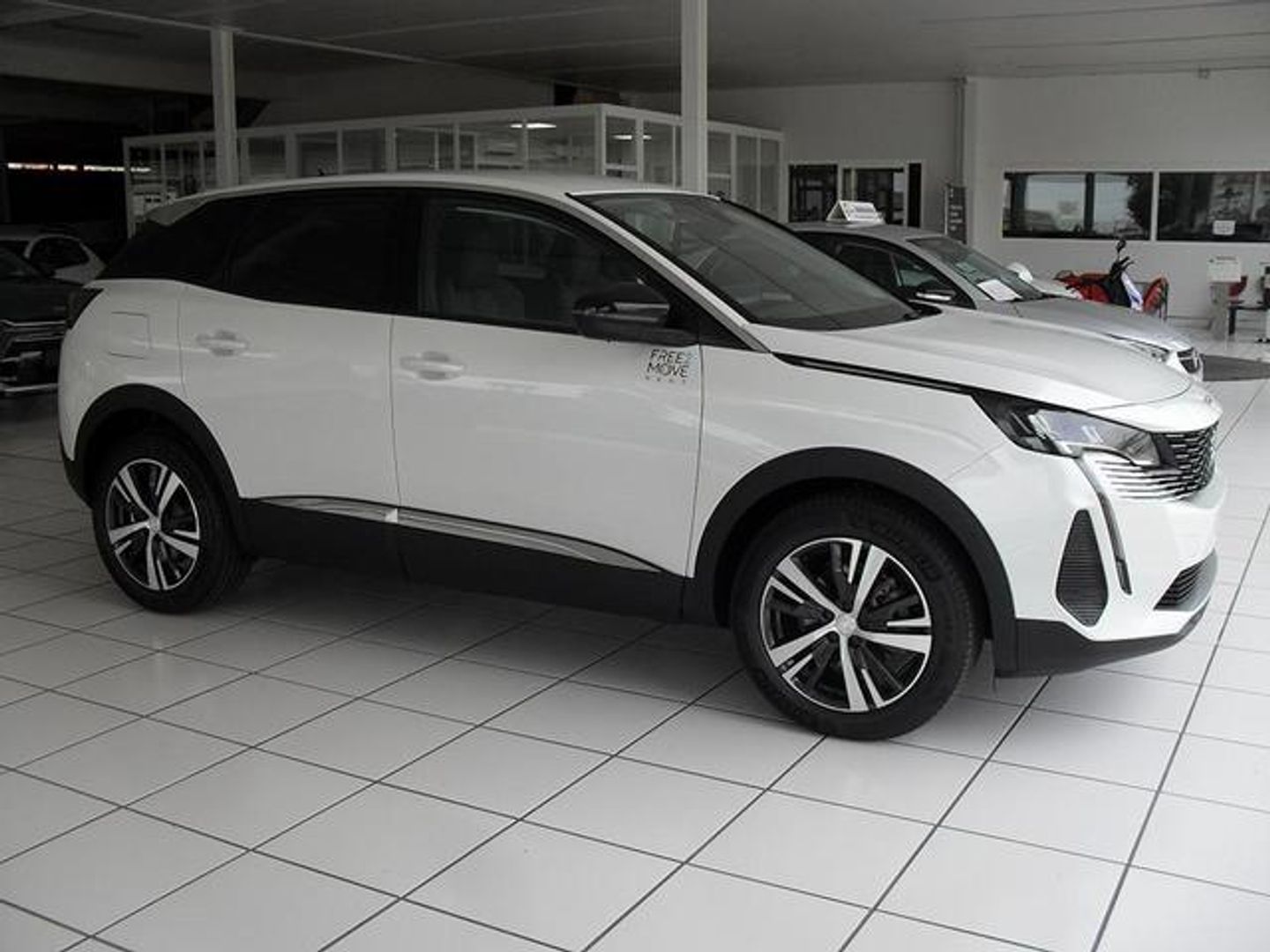 Peugeot 3008 BlueHDi 130 S&S Allure Pack 96 kW (130 CV) Blanco All Terrain / Pick-up