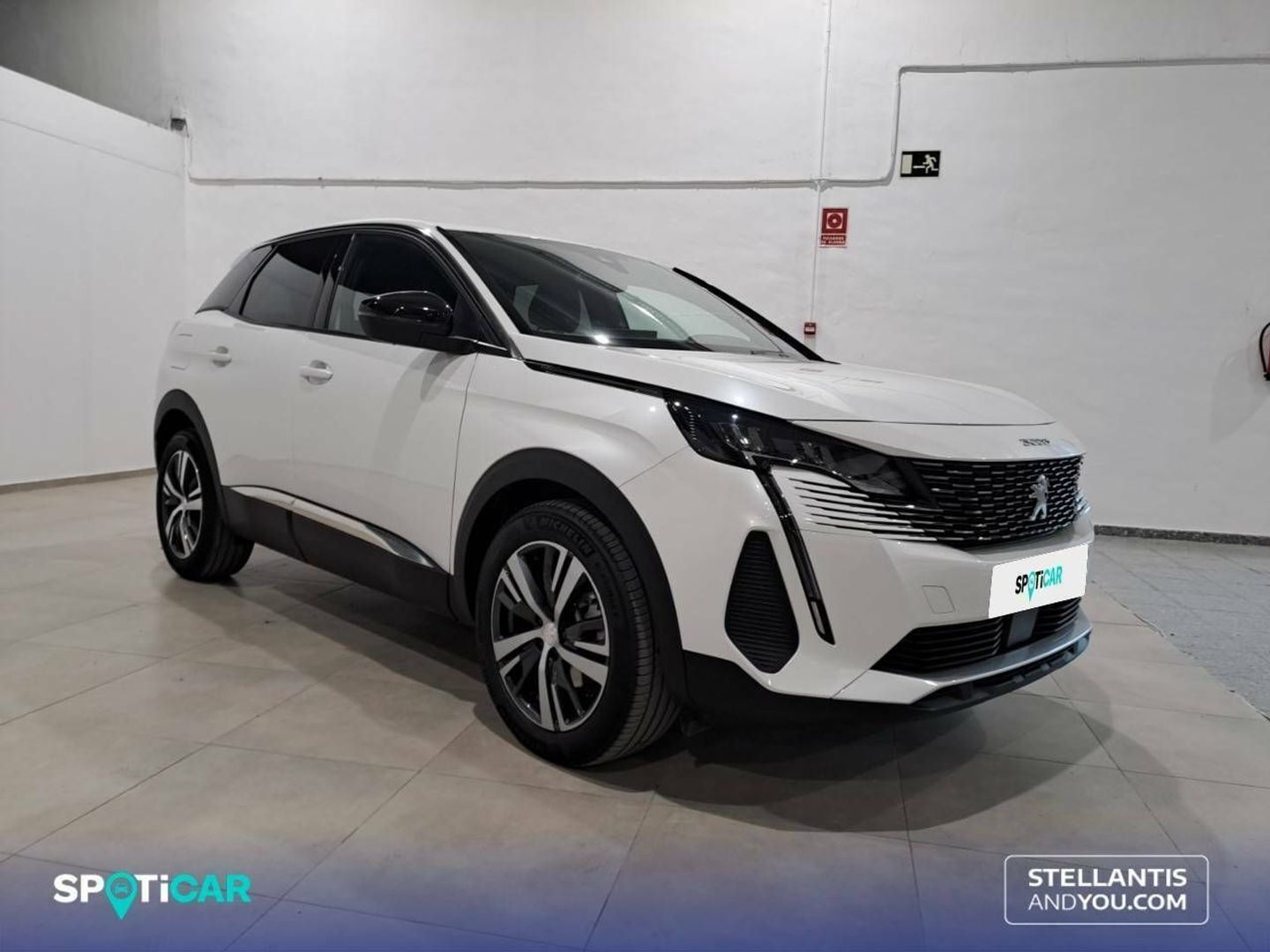Peugeot 3008 BlueHDi 130 S&S Allure Pack EAT8 96 kW (130 CV) Blanco All Terrain / Pick-up