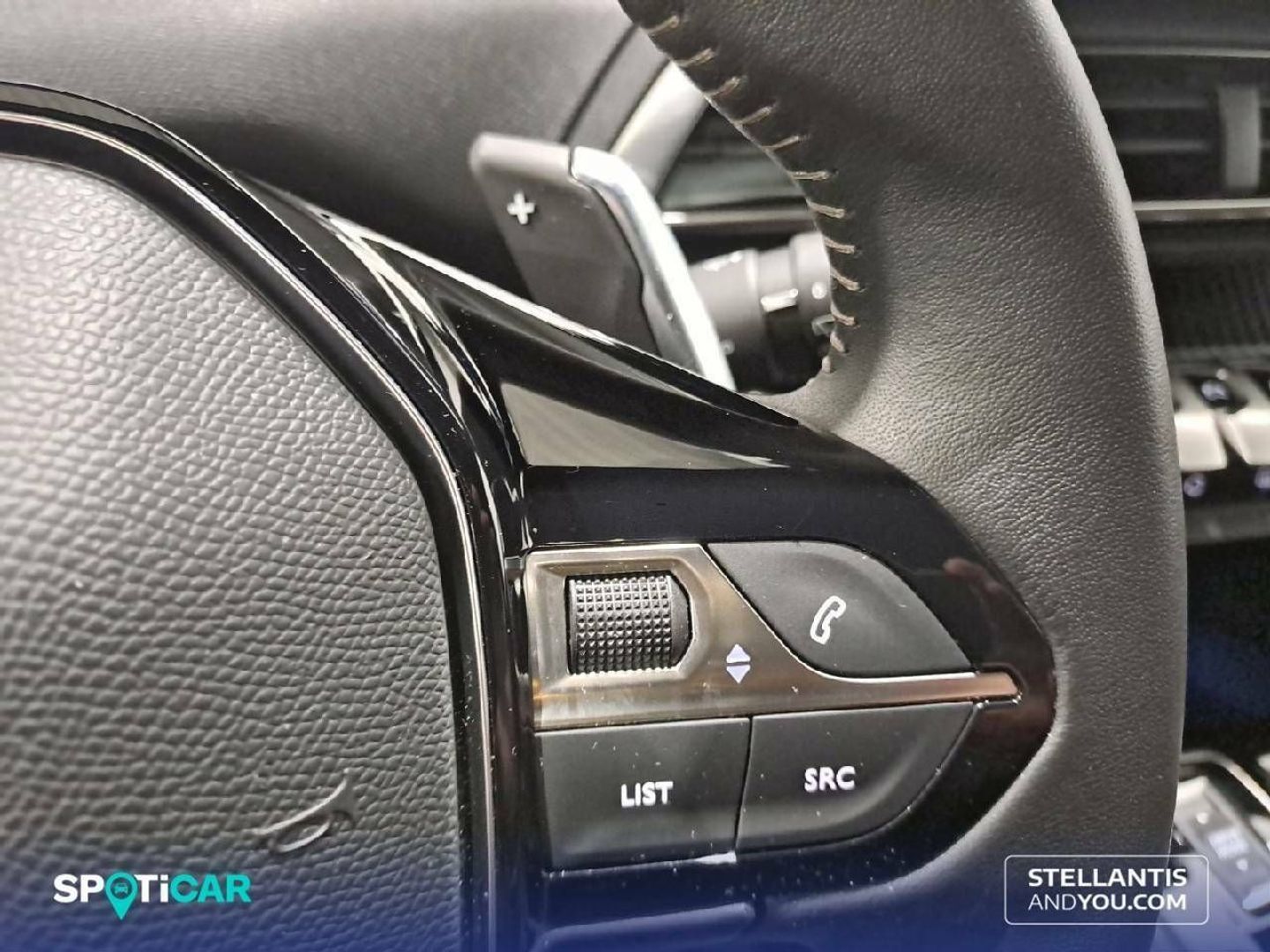 Peugeot 3008 BlueHDi 130 S&S Allure Pack EAT8 96 kW (130 CV) Blanco All Terrain / Pick-up